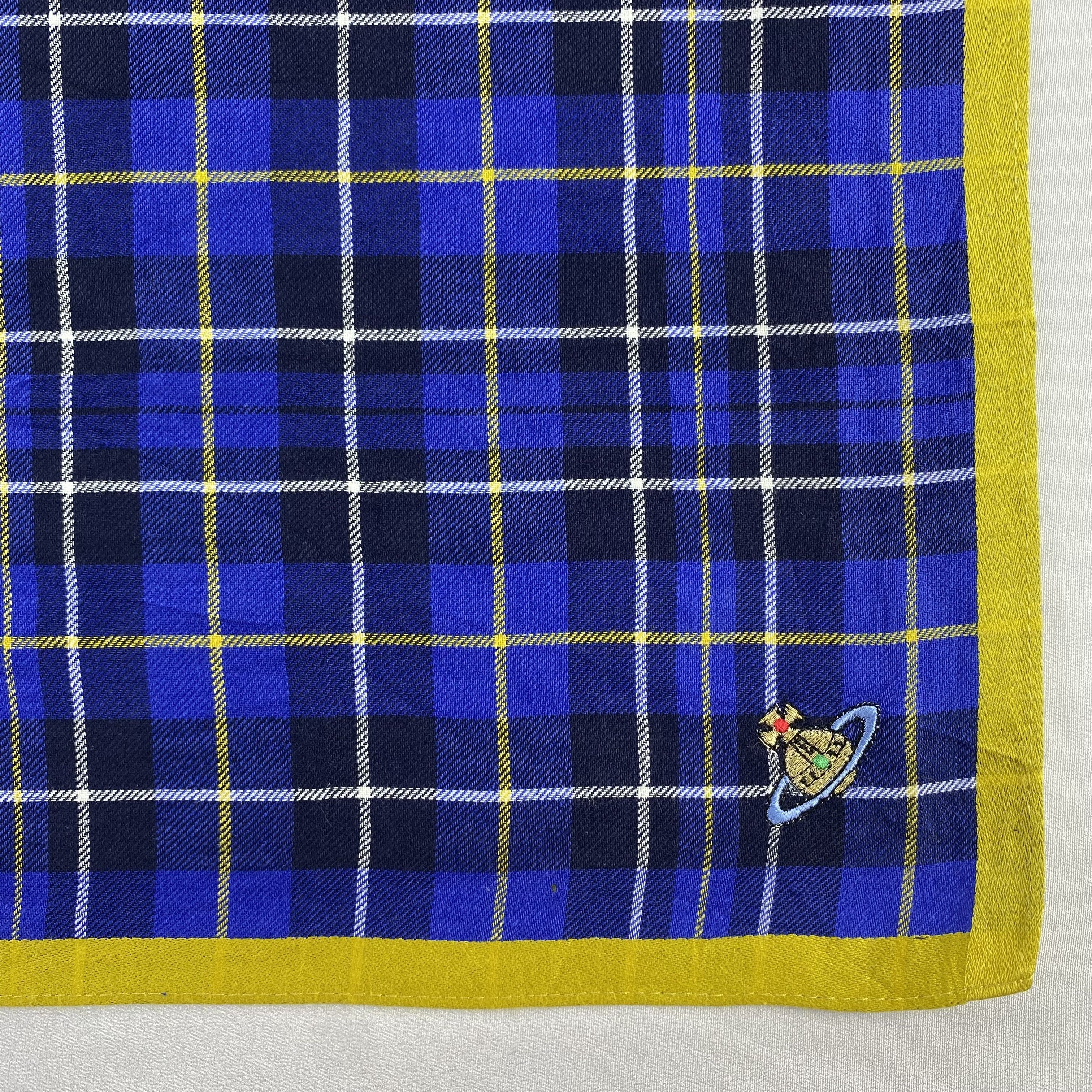Vintage Vivienne Westwood Bandana/ Handkerchief / Neckerchief-P729 Size ONE SIZE - 3 Thumbnail