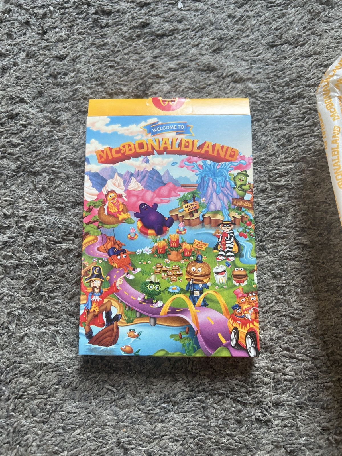 Hypebeast 2025 McDonald’s McDonaldland Birdie Tin Size ONE SIZE - 6 Thumbnail