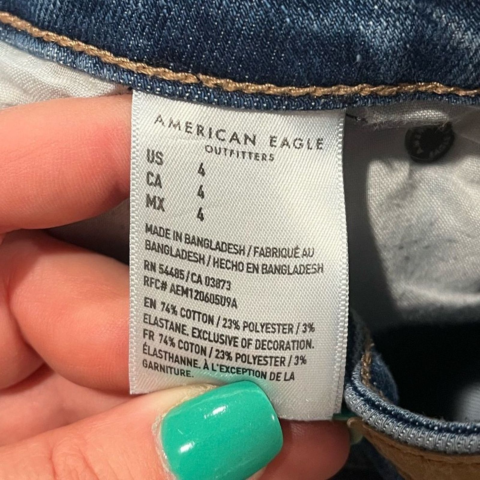 American Eagle Outfitters American Eagle The Dream Jean Midi Shorts Mid-Rise Denim 4 Size 27" / US 4 / IT 40 - 6 Thumbnail