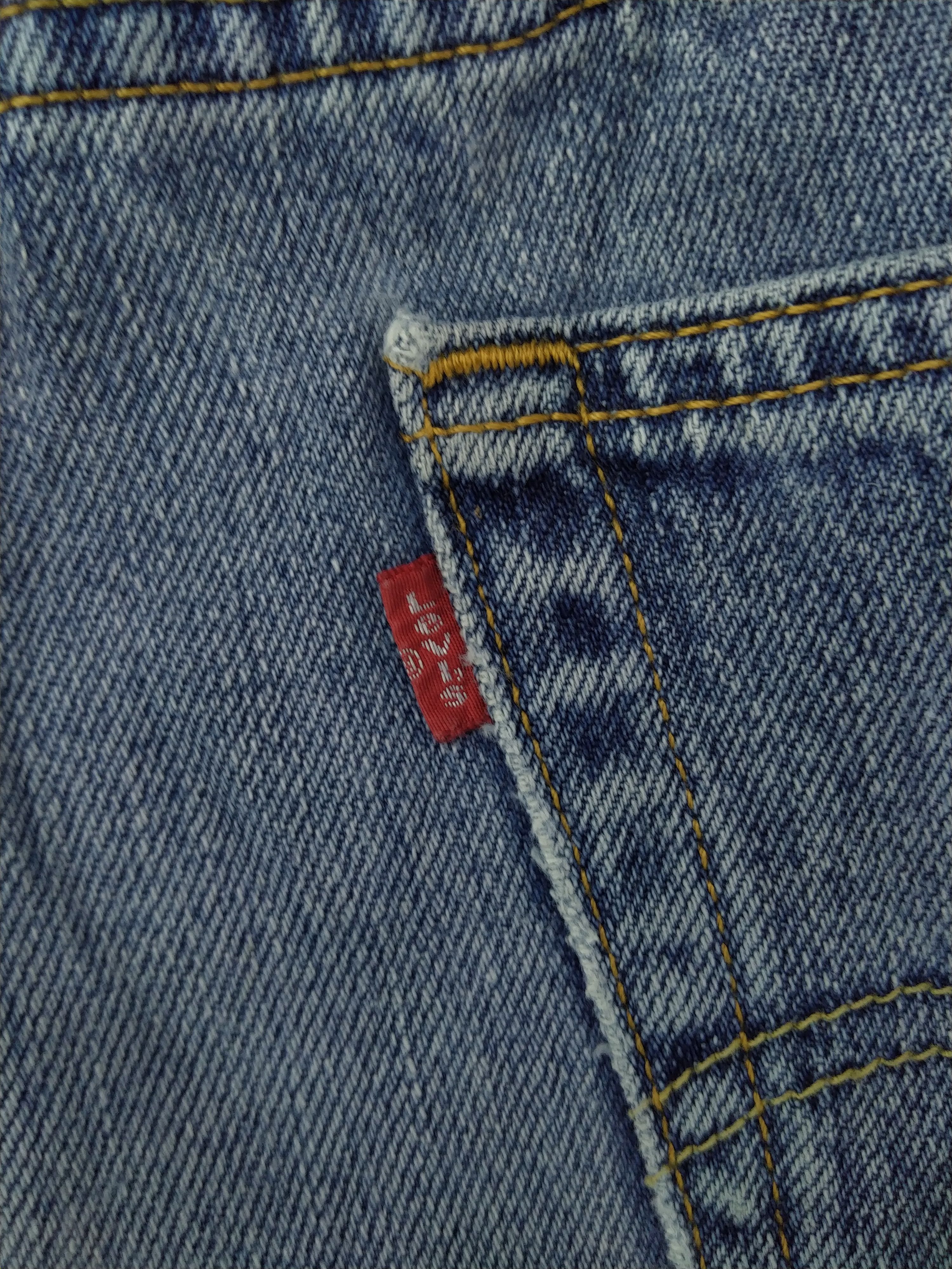 Levi's Faded Blue Vintage Levi's 505 Regular Fit Denim JN464 Size US 34 / EU 50 - 11 Thumbnail