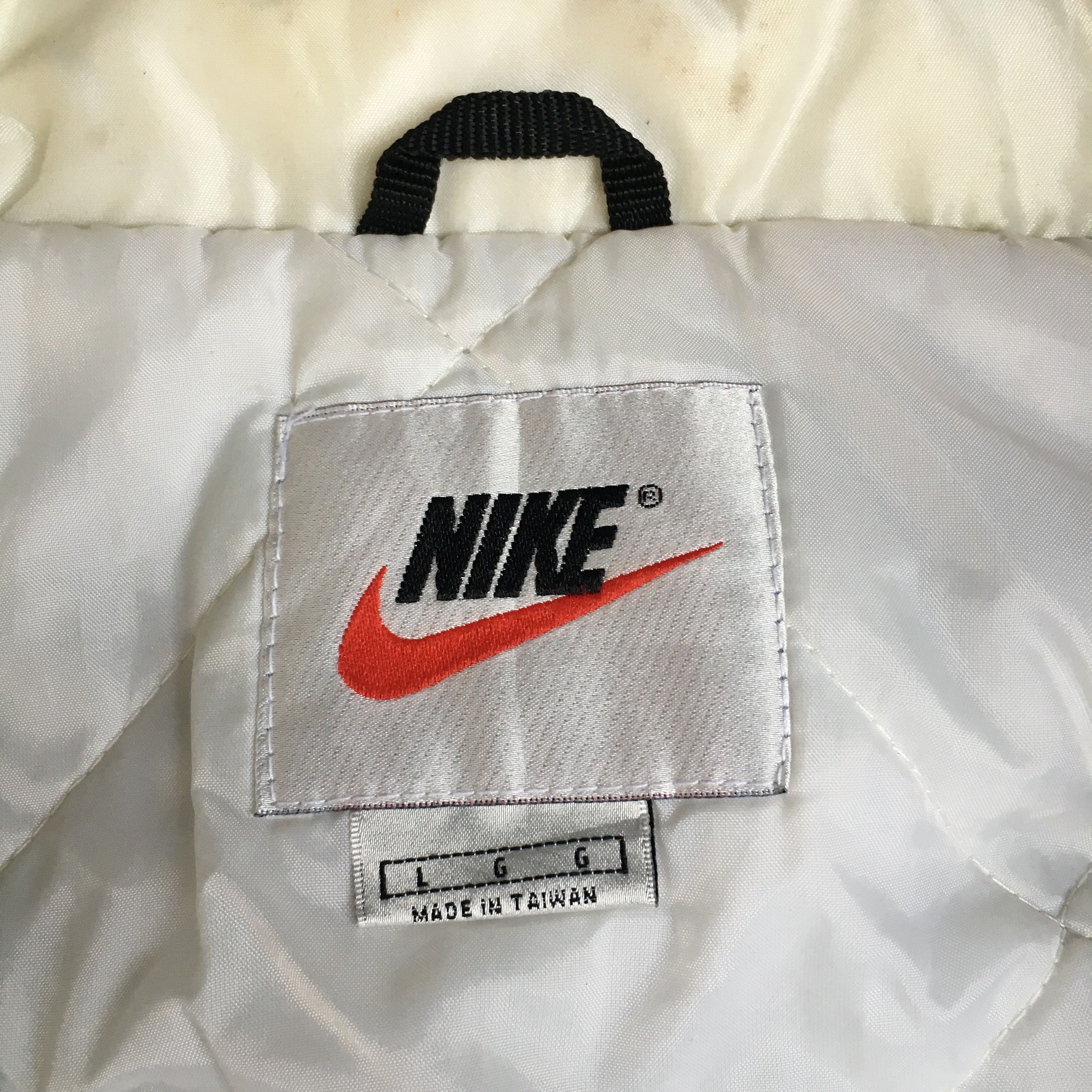 Nike Vintage 90s Nike Winter Jacket Size US L / EU 52-54 / 3 - 6 Thumbnail