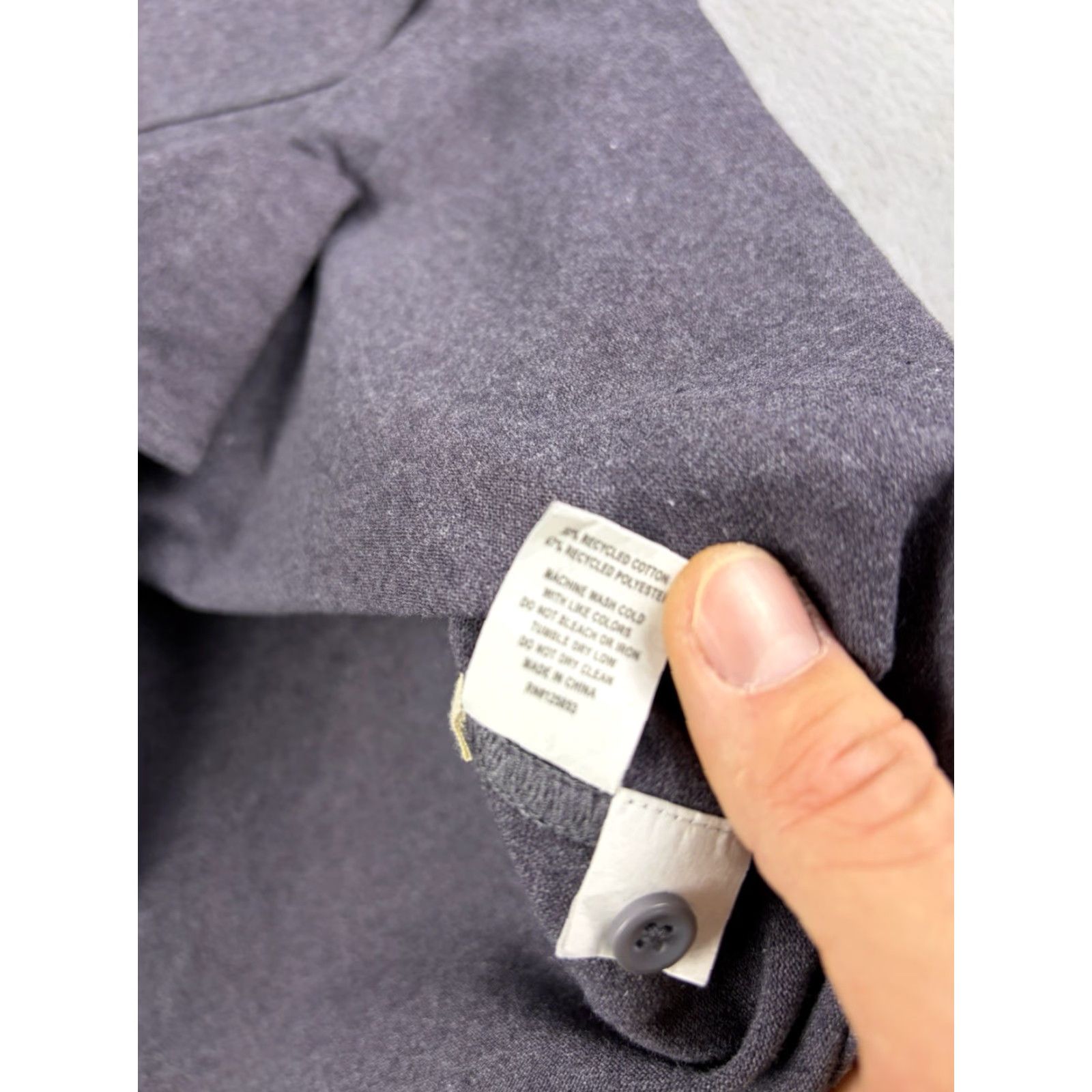 Taylor Stitch Taylor Stitch Shirt Men’s Size 40 Gray Button-Up Long Sleeve Organic Cotton Blend Regular Pocketed Old? No. Size US L / EU 52-54 / 3 - 5 Thumbnail