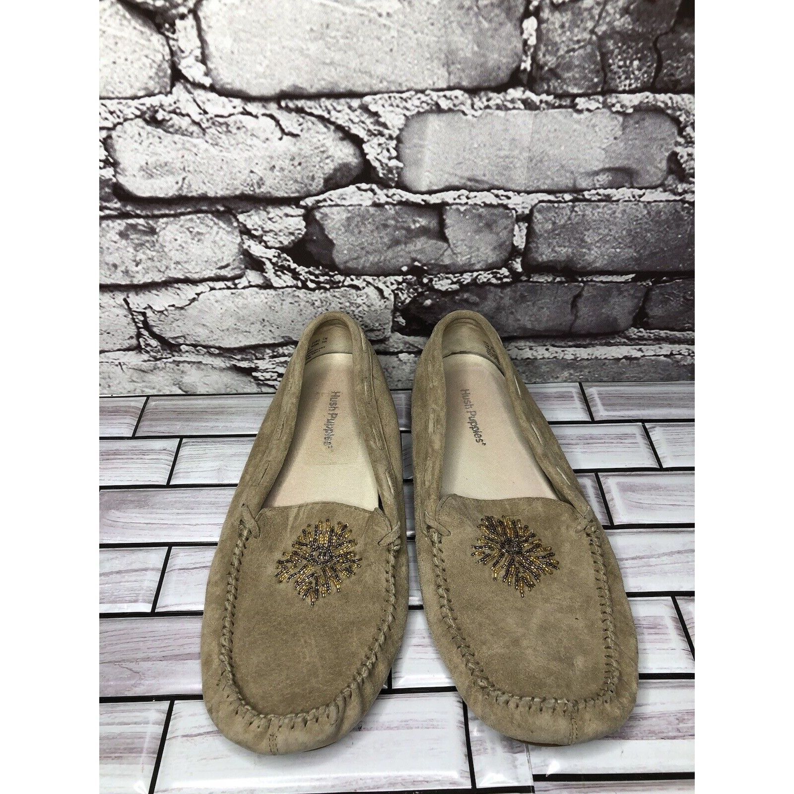 Hush Puppies Hush Puppies Beige Leather Gem Handsewn Loafers Driving Shoe Size US 7.5 / IT 37.5 - 11 Thumbnail