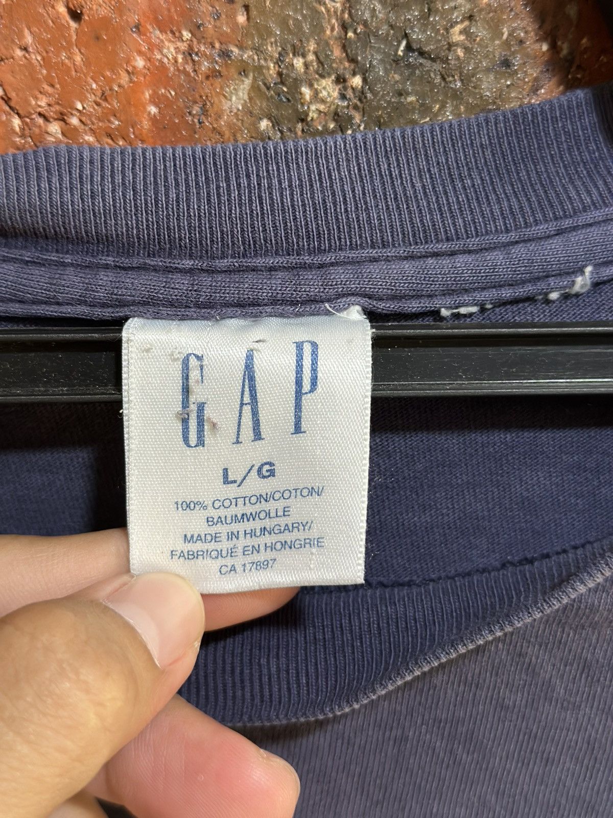 Gap Thrashed Vintage Gap Sun Faded Grunge Tee Size US L / EU 52-54 / 3 - 4 Thumbnail