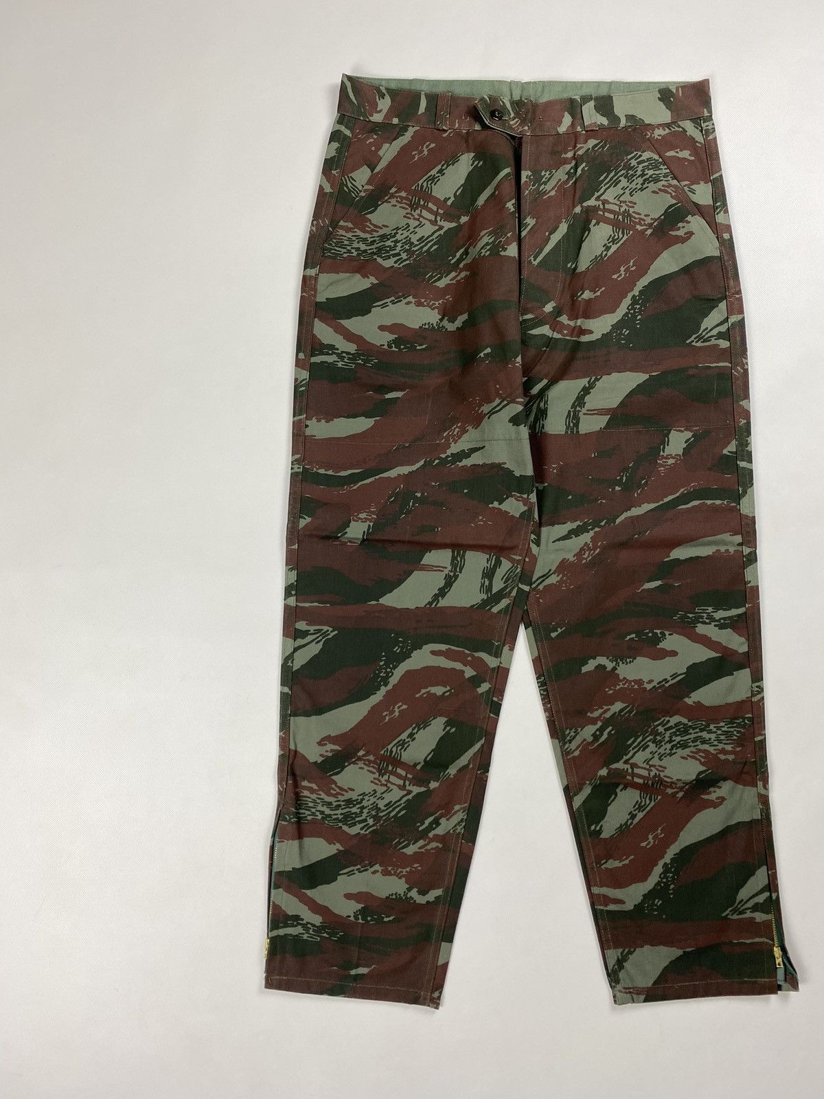 Vintage Vintage men’s Ailee Zipper Camo Hunting Pants Trousers Size US 31 - 2 Thumbnail
