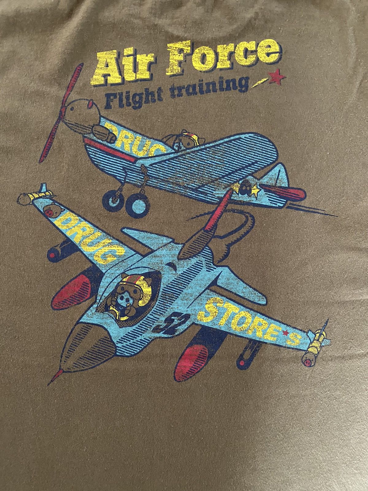 Japanese Brand 🔥RARE🔥Vintage Y2k Drug Store’s Air Force Tee Size US L / EU 52-54 / 3 - 3 Thumbnail