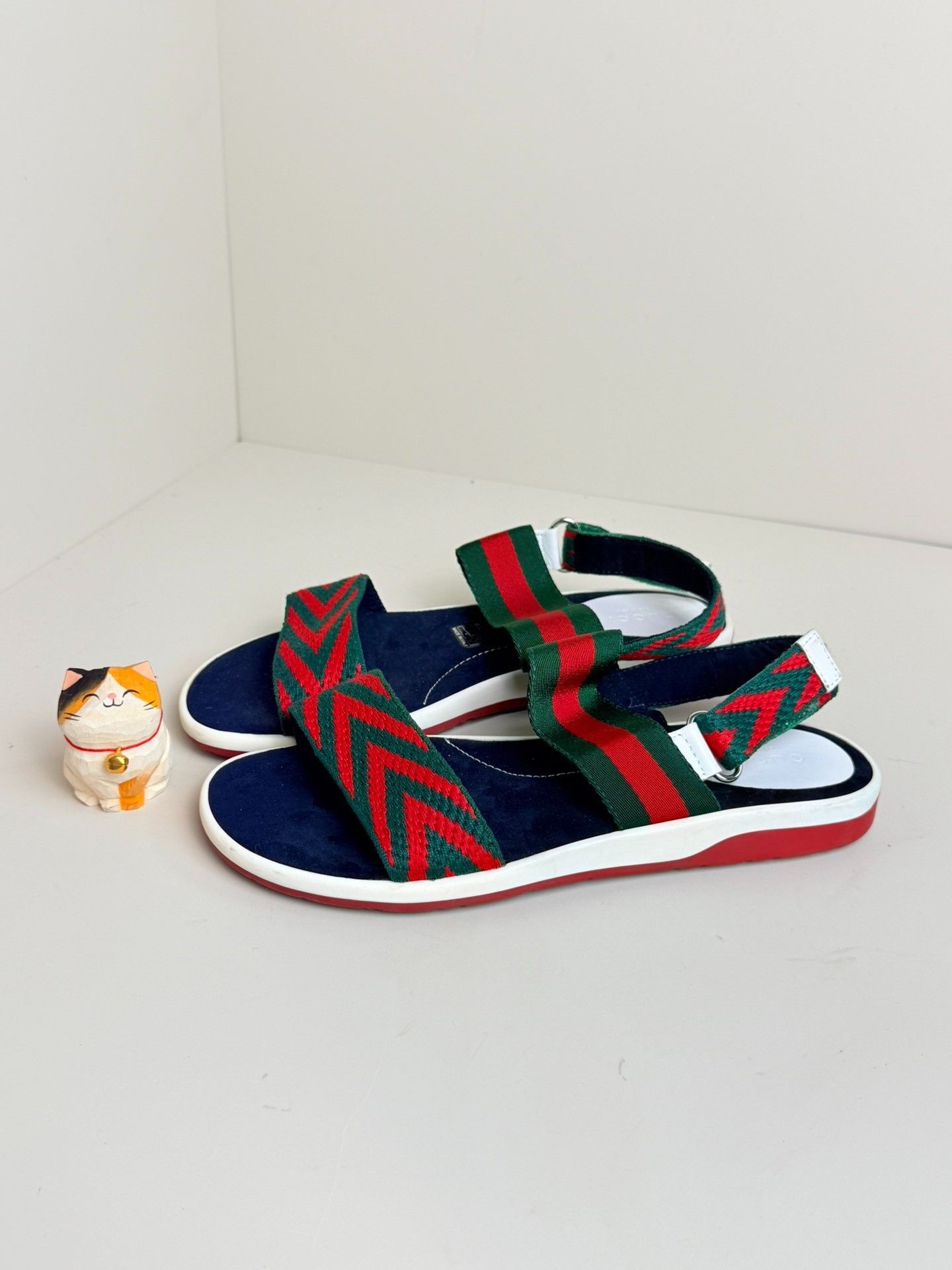 Gucci Gucci Red Sandals us_6 Women Size US 6 / IT 36 - 1 Thumbnail