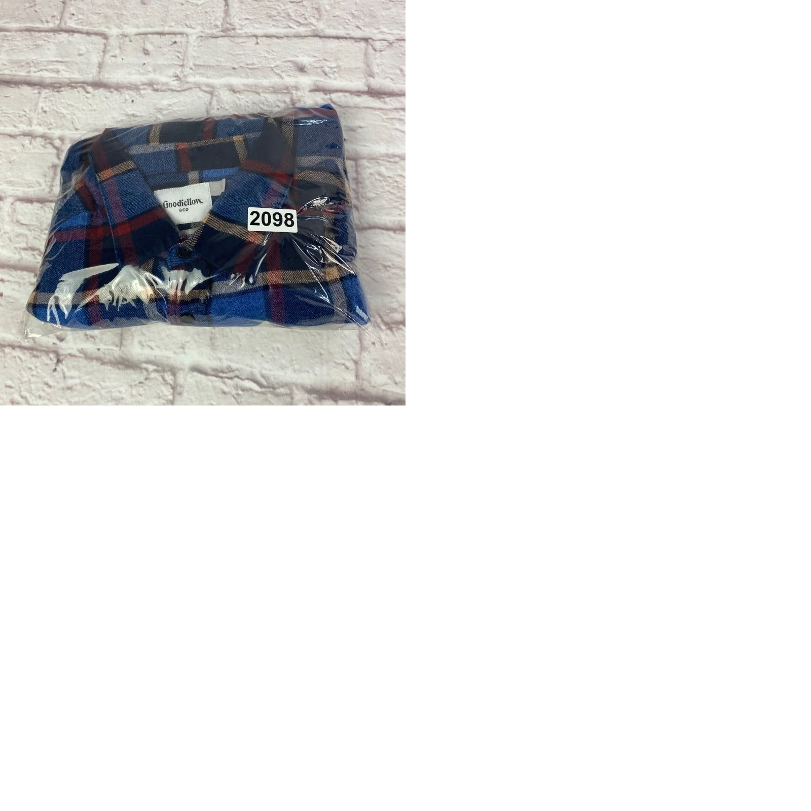 Vintage VINTAGE Goodfellow Mens Plaid Flannel Button Down Shirt Long Sleeve Size L 100% Cotton Blue Men Apparel Regular Fit Durable Pockets 42 in Chest Mens Size US L / EU 52-54 / 3 - 9 Thumbnail