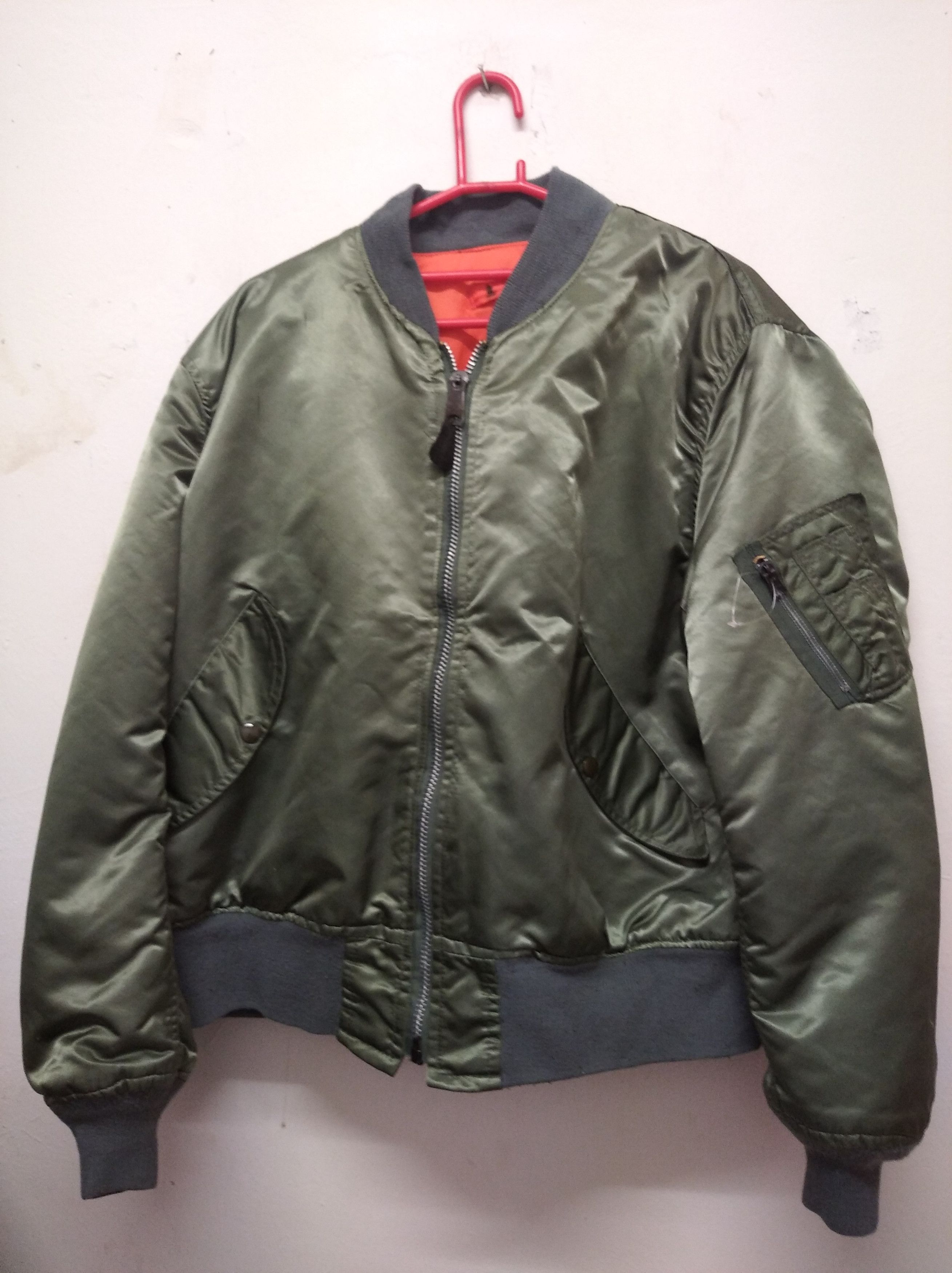 Alpha Industries × Avirex Vintage Military MA1 Bomber Jacket good condition Size US L / EU 52-54 / 3 - 1 Thumbnail