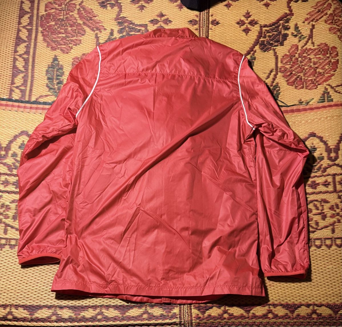 Nike Nike Liverpool F.C. NWT Windbreaker Jacket Size US L / EU 52-54 / 3 - 3 Thumbnail