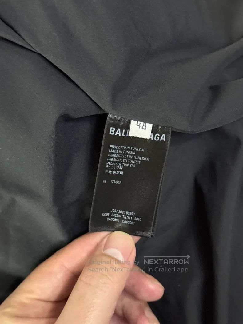 Balenciaga Balenciaga Red Manchester United Football Puffer Jacket Size US M / EU 48-50 / 2 - 6 Thumbnail