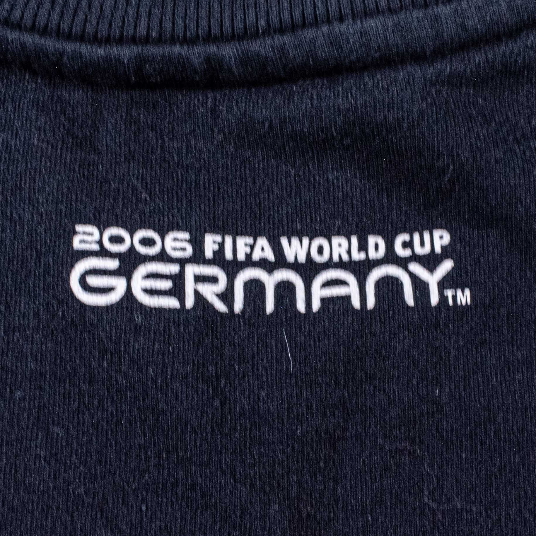 Vintage VTG 2006 FIFA World Cup Germany Sweatshirt Crewneck Soccer Size US XL / EU 56 / 4 - 10 Thumbnail