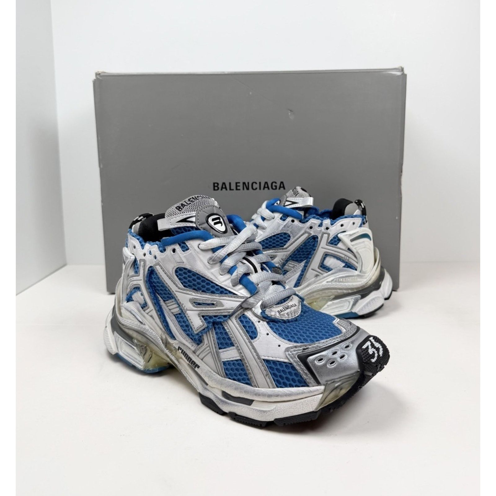 Balenciaga Size 35EU/5W - Balenciaga Runner Blue White NEW Size US 5 / IT 35 - 2 Thumbnail