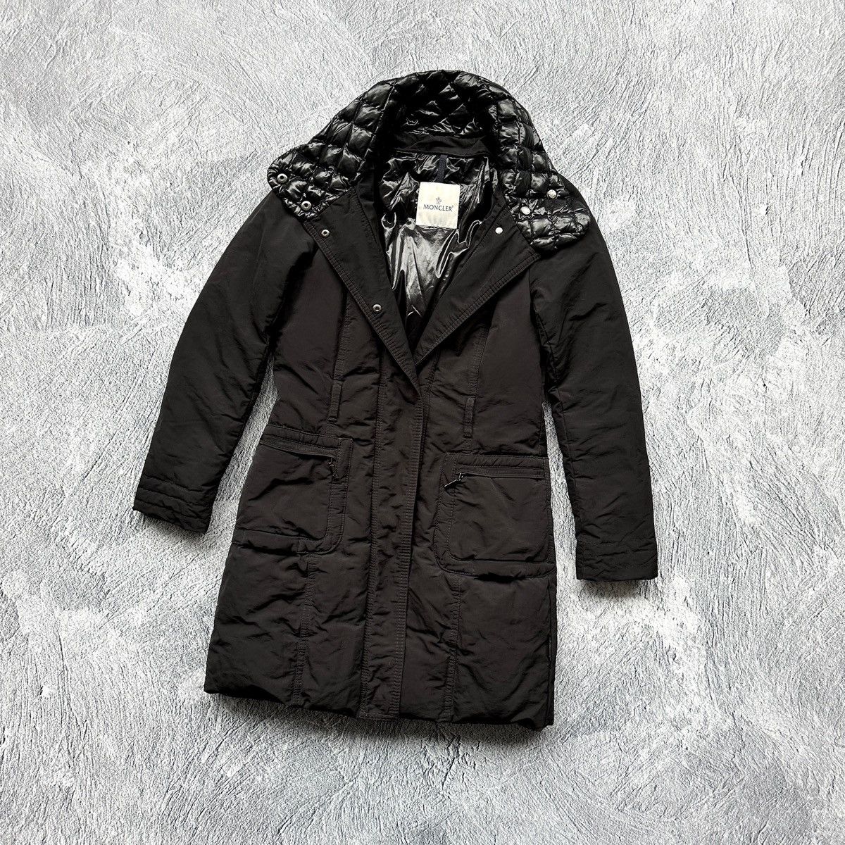 Moncler Authentic Women’s Moncler Romney Down Jacket Black Size: 1 Size S / US 4 / IT 40 - 1 Thumbnail