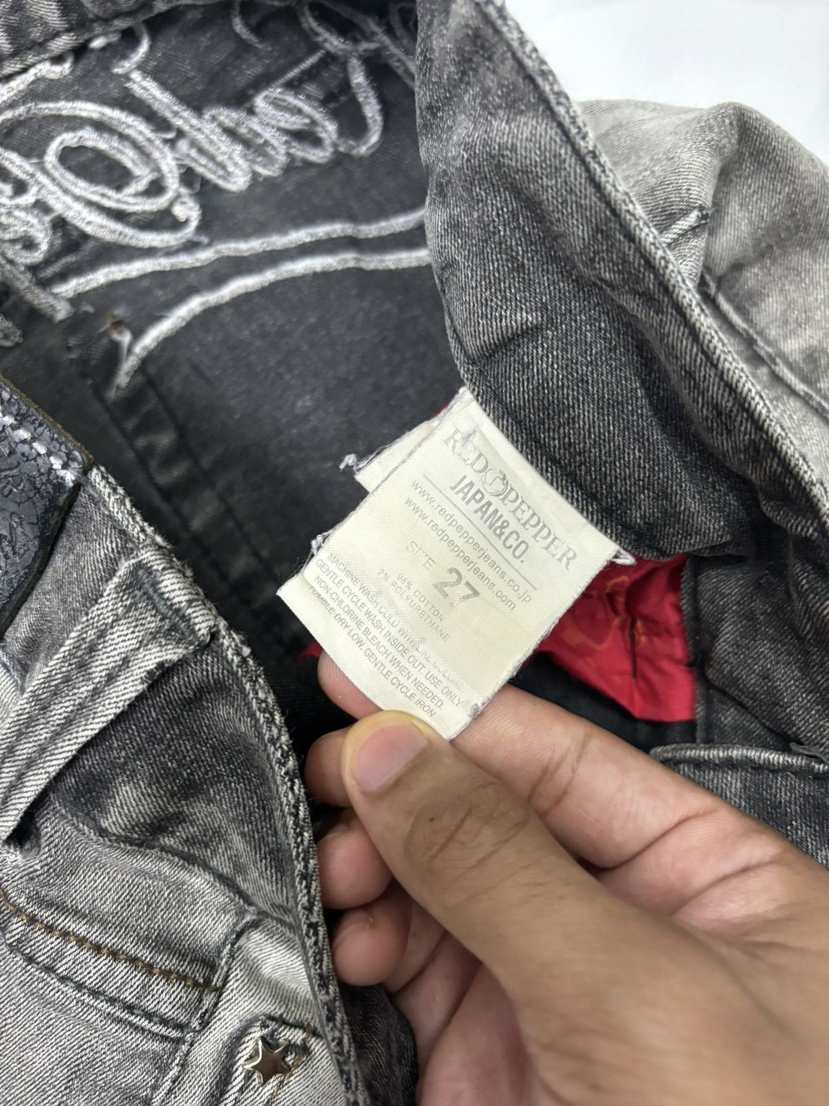 Ed Hardy RED PEPPER JEANS DISTRESS SMOKE BLACK JEANS Size 31" - 9 Thumbnail