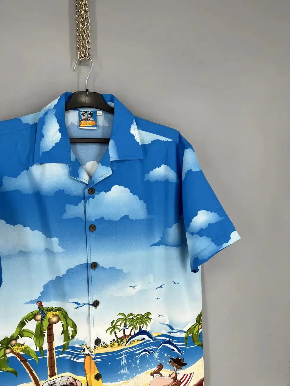 Vintage Men’s Crazy Hawaiian Shirt Short Sleeve True Face Size L Size US L / EU 52-54 / 3 - 7 Thumbnail