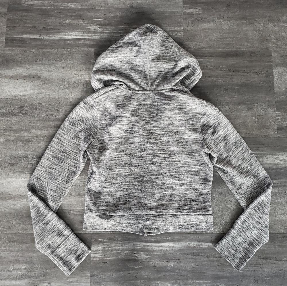 Designer Grey Heathered Mossimo Cropped Zip Up Size S / US 4 / IT 40 - 2 Thumbnail