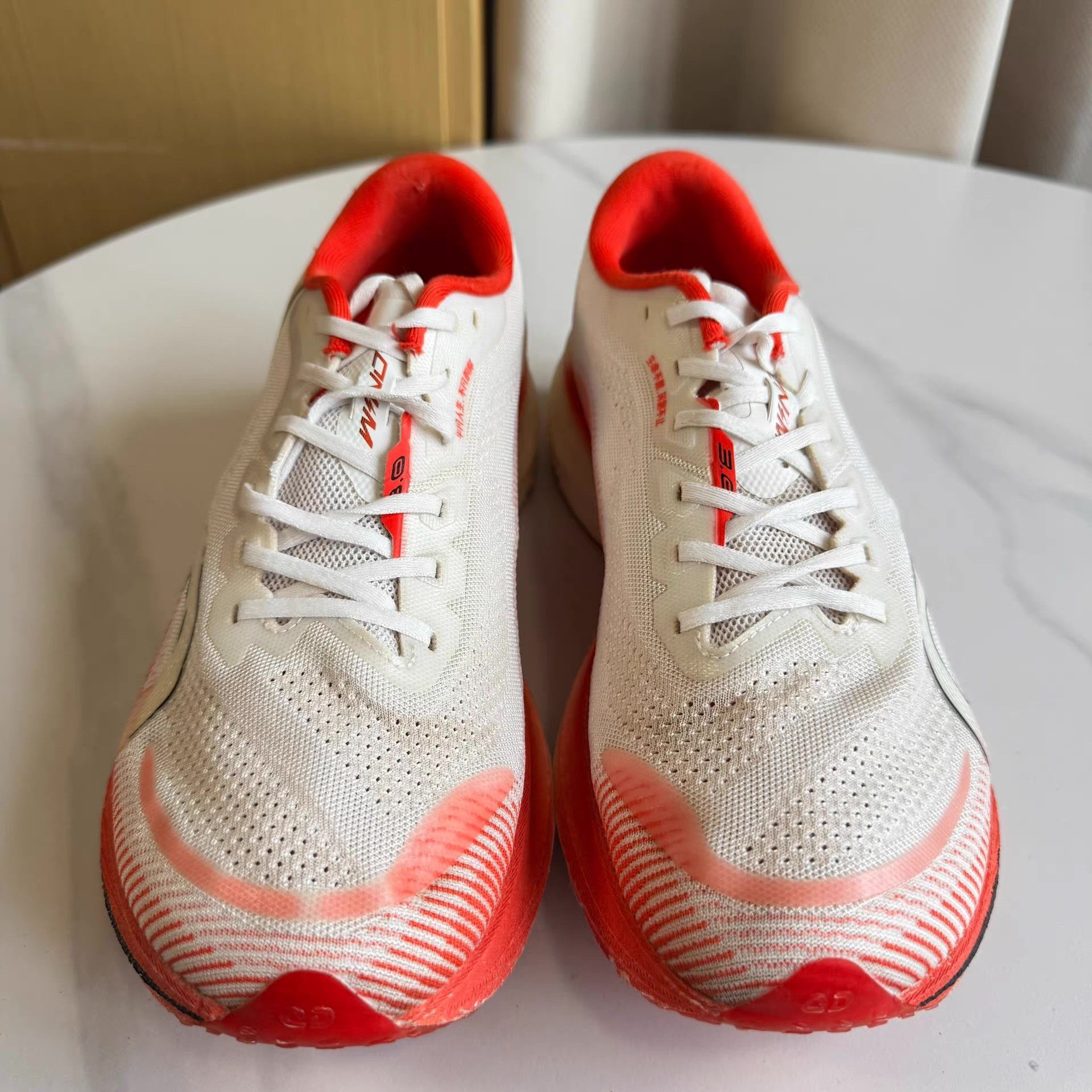 Nike Qiaodan Strong Wind 3.0 Pro, peeling on both sides Q10 Size US 8.5 / EU 41-42 - 2 Thumbnail