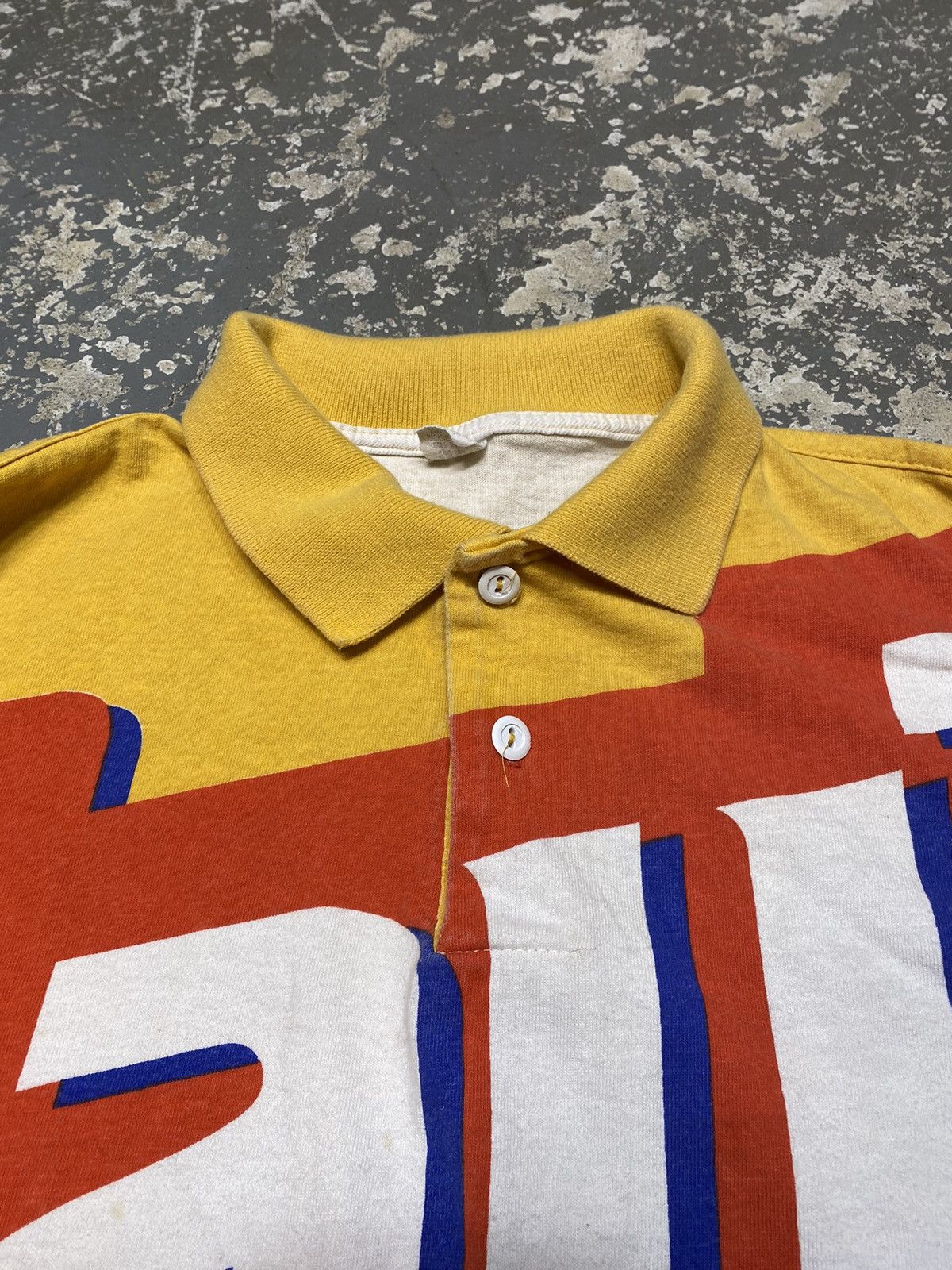 Vintage Vintage Lays Potato Chips Challenge 1993 Polo Tshirt Size US L / EU 52-54 / 3 - 6 Thumbnail