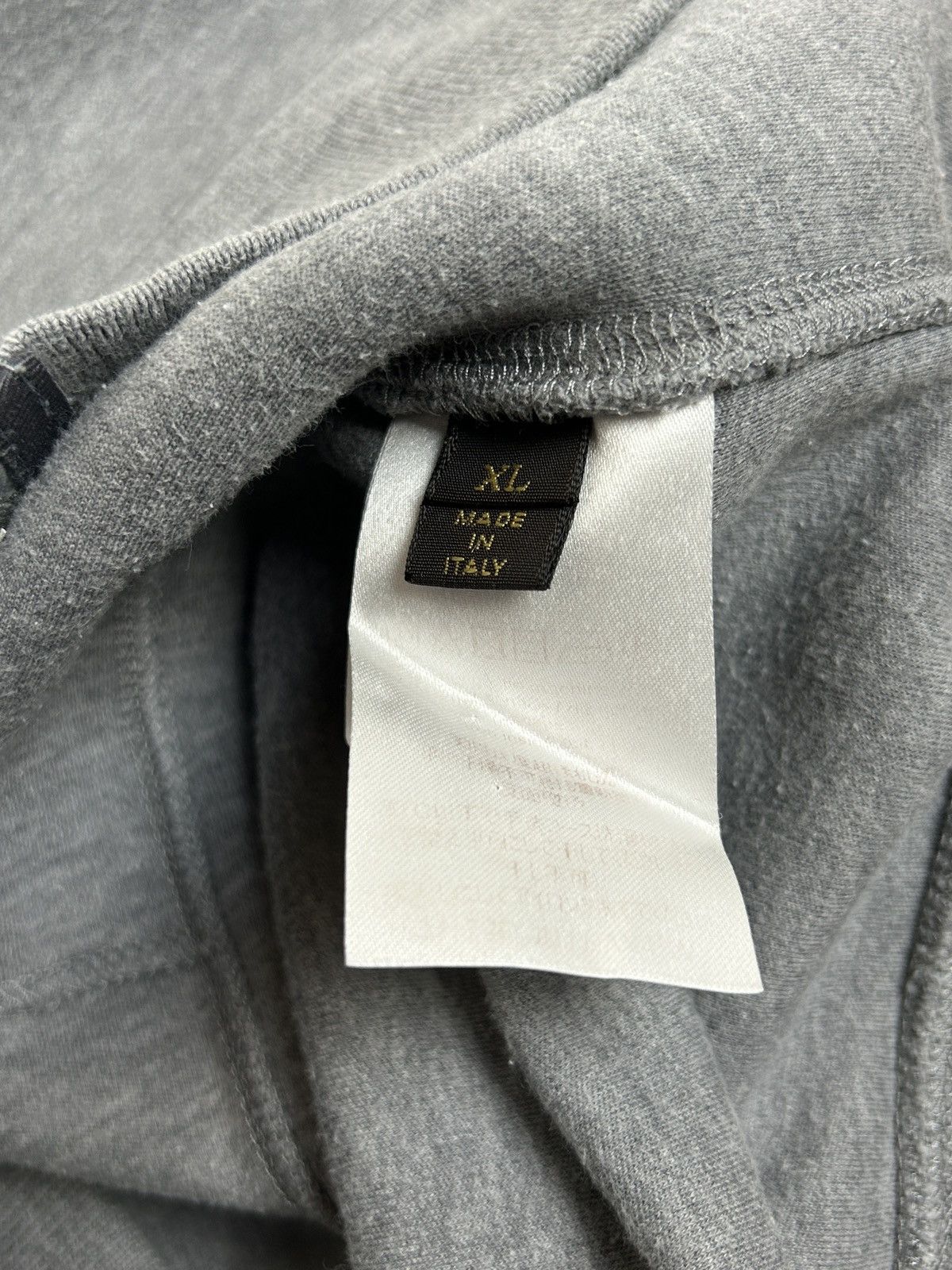 Louis Vuitton Louis Vuitton Logo Zippered Zip Hoodie Grey XL Size US XL / EU 56 / 4 - 13 Thumbnail