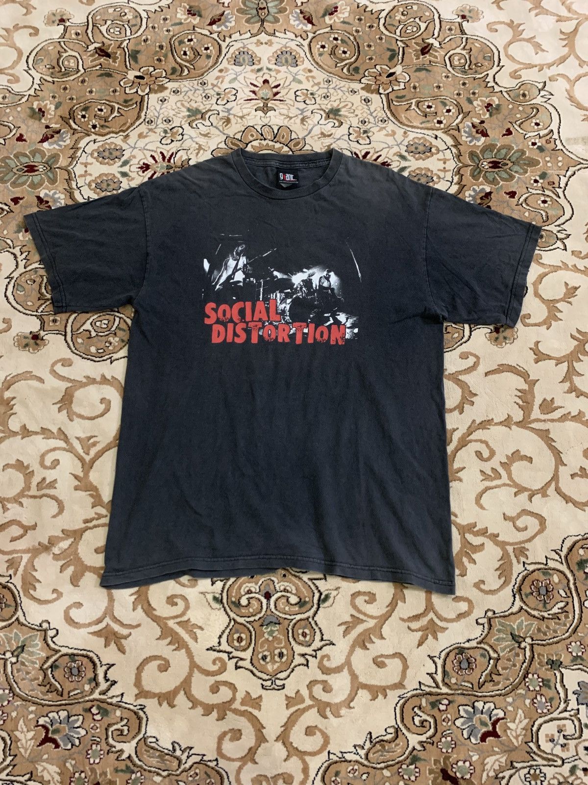 Band Tees × Vintage Vintage 90s Social Distortion T Shirt Size US XL / EU 56 / 4 - 1 Thumbnail