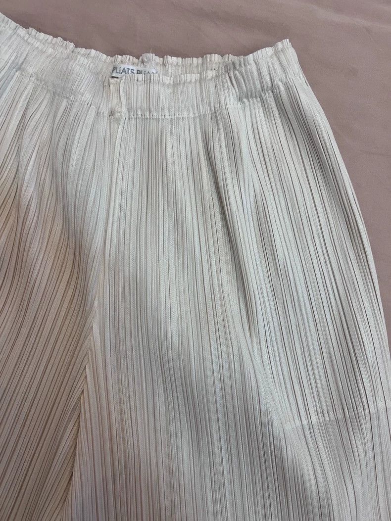 Other Issey Miyake/三宅一生 size:3 White pleated shorts Size 42" / US 20 - 3 Thumbnail