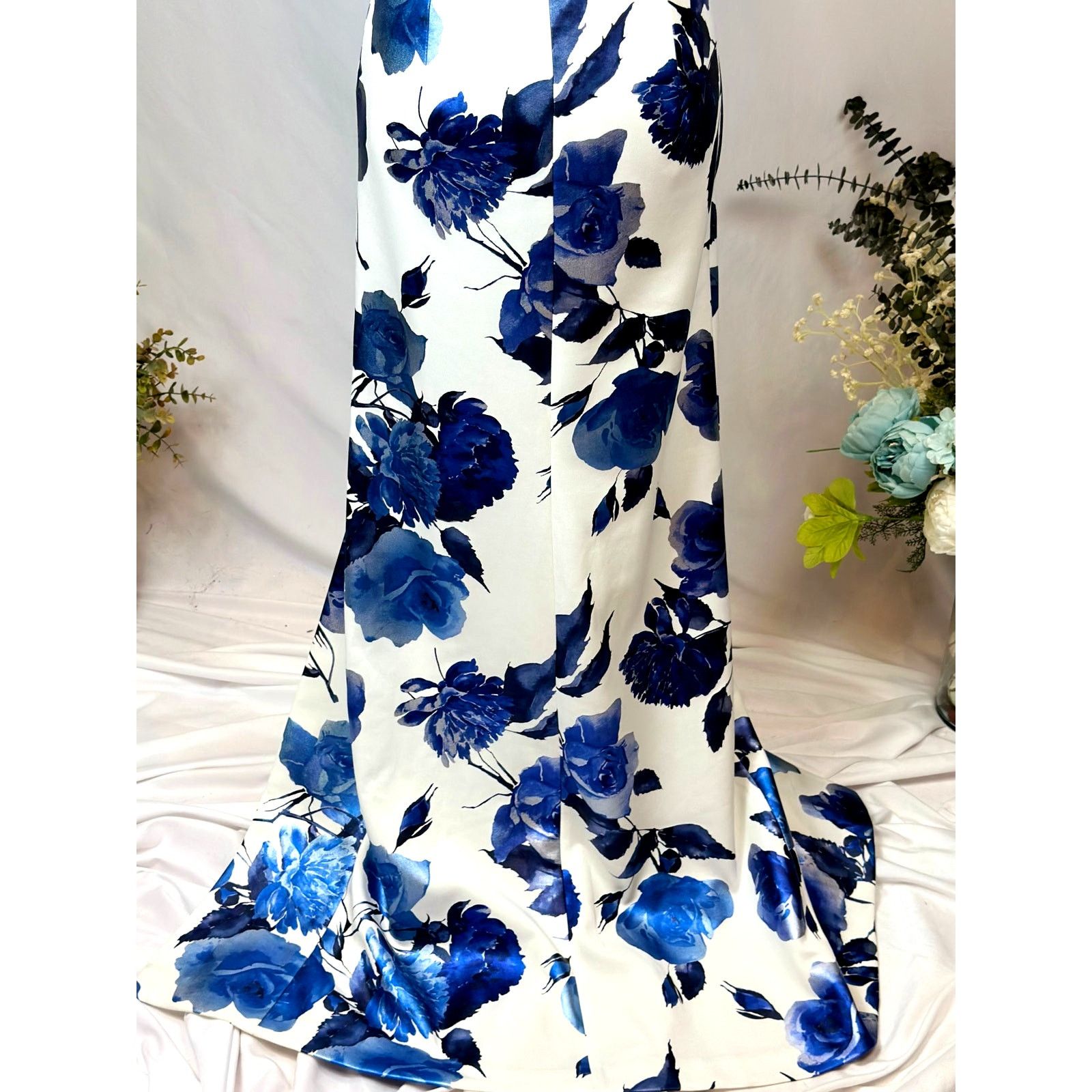 Other Black Halo Eve Dolan Floral One Shoulder Gown Blue Roses 4 Size S / US 4 / IT 40 - 20 Thumbnail