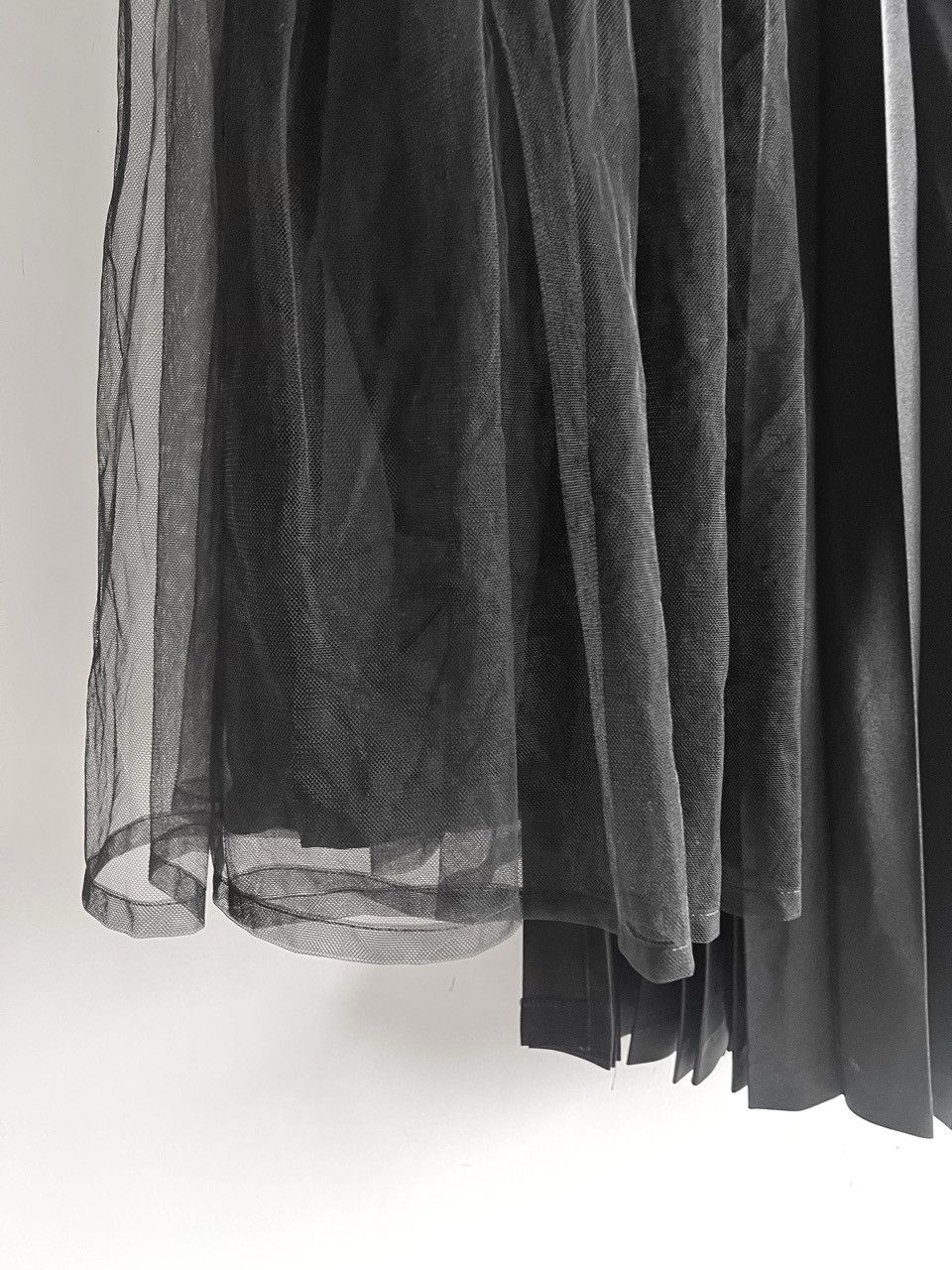 Comme des Garcons Comme des Garçons Noir Kei Ninomiya Sheer Tulle Pleat Skirt Size 25" / US 0 / IT 36 - 7 Thumbnail