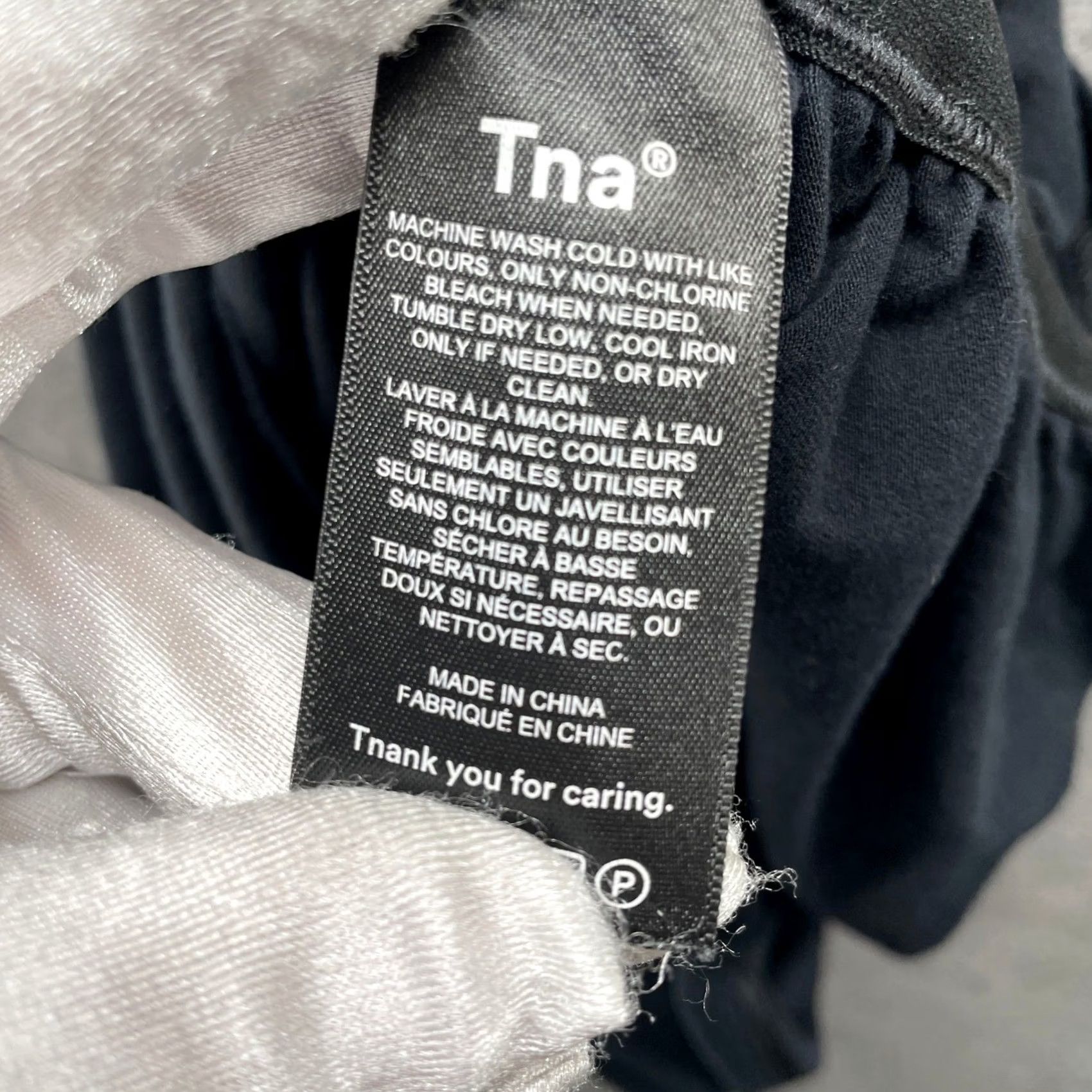 TNA Aritzia Tna Shoreline Ruched Mini Dress Womens XS Black Bodycon Tank Tunic Size XS / US 0-2 / IT 36-38 - 6 Thumbnail