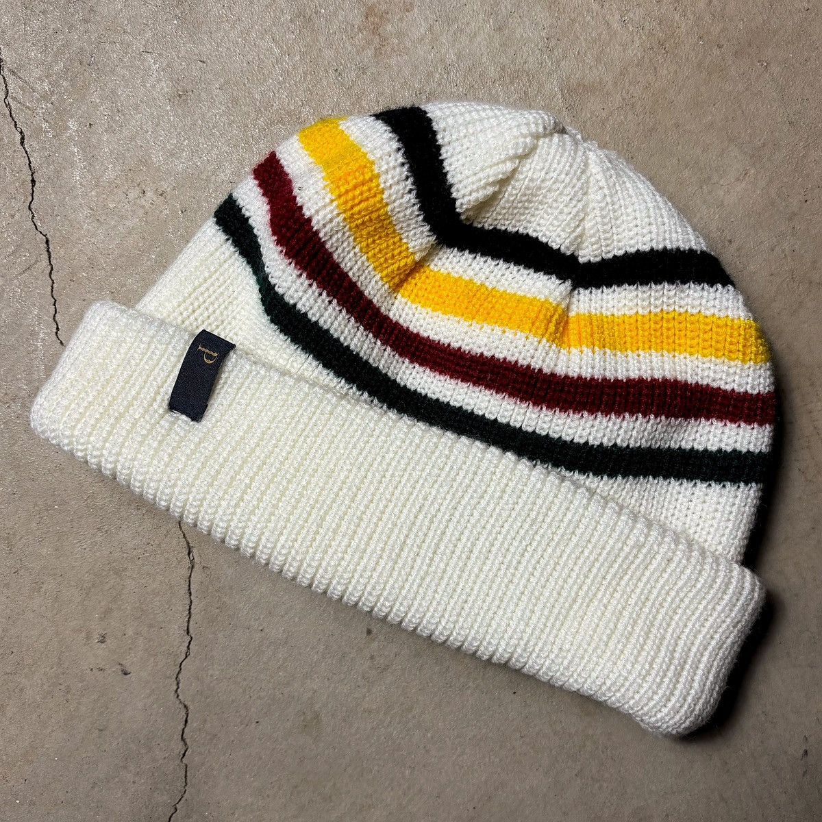 Pendleton Woven Pendleton Glacier Reversible Winter Beanie White Size ONE SIZE - 2 Thumbnail
