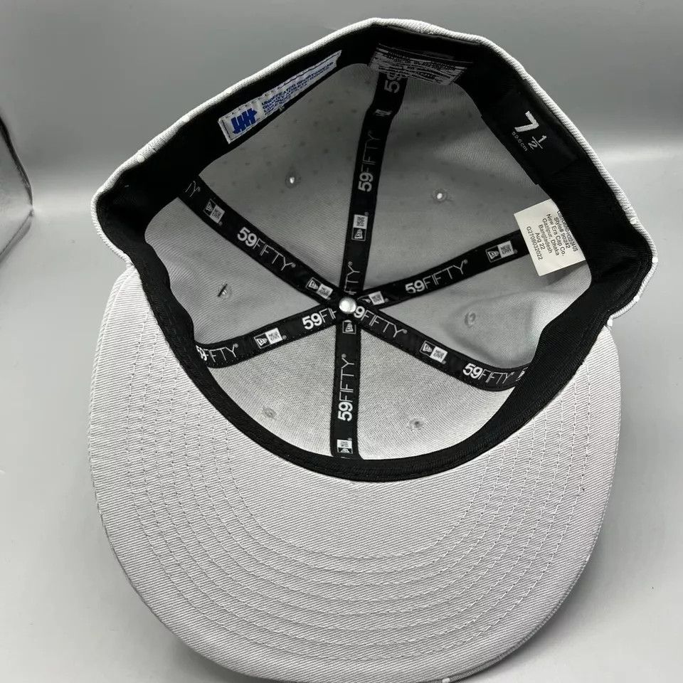 New Era Undefeated Hat Men 7 1/2 Polka Dots 59Fifty New Era Fitted Size ONE SIZE - 6 Thumbnail
