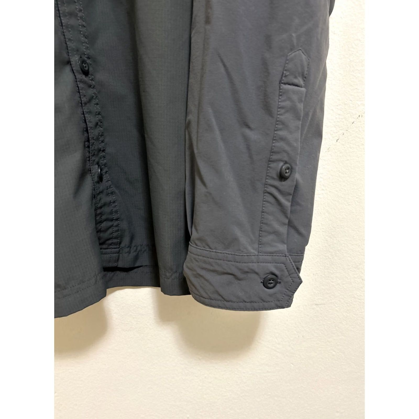 Patagonia Patagonia Shirt Mens Medium Long Sleeve Lightweight Field Gray Button-Down UV Protection Pockets Outdoor 90s? Size US M / EU 48-50 / 2 - 6 Thumbnail