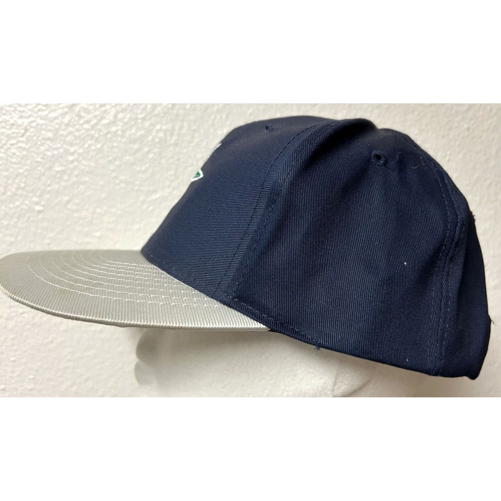 Logo 7 VINTAGE Logo 7 Seattle Mariners MLB Silver Brim Throwback Logo Snapback Hat Cap Size ONE SIZE - 4 Thumbnail