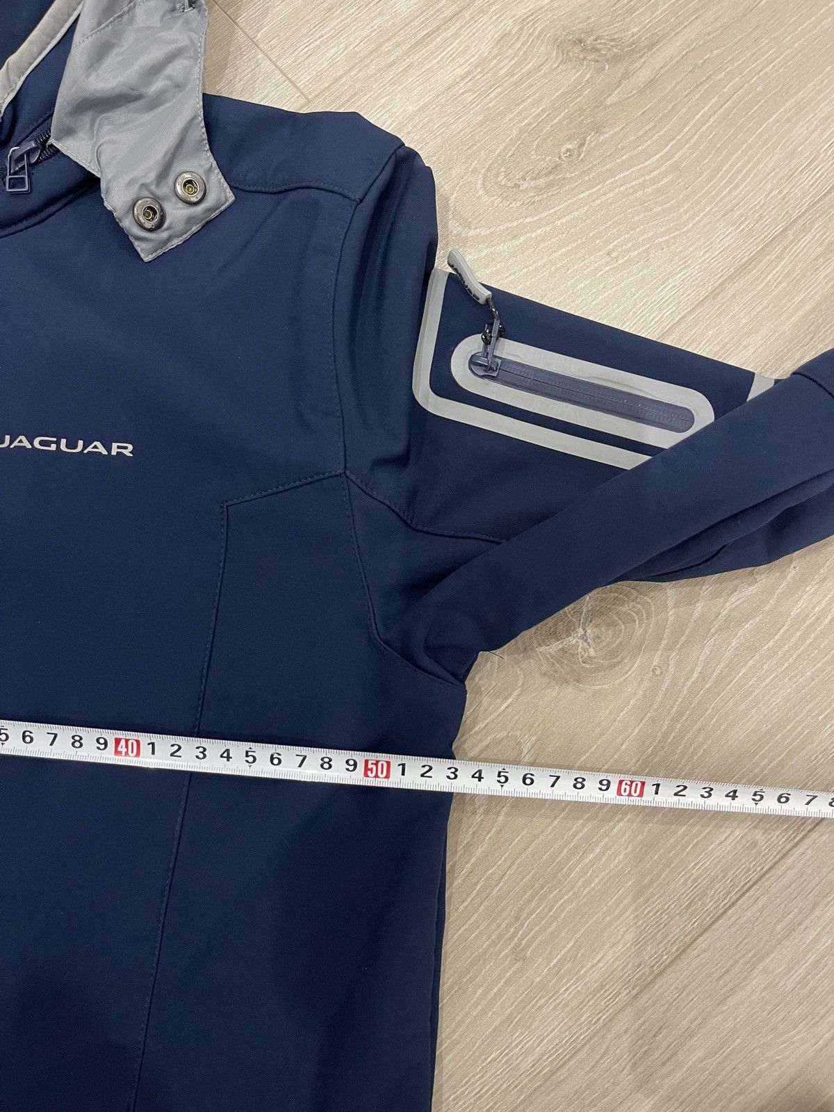 Vintage Vintage Racing Jaguar waterproof Jacket Size US M / EU 48-50 / 2 - 11 Thumbnail