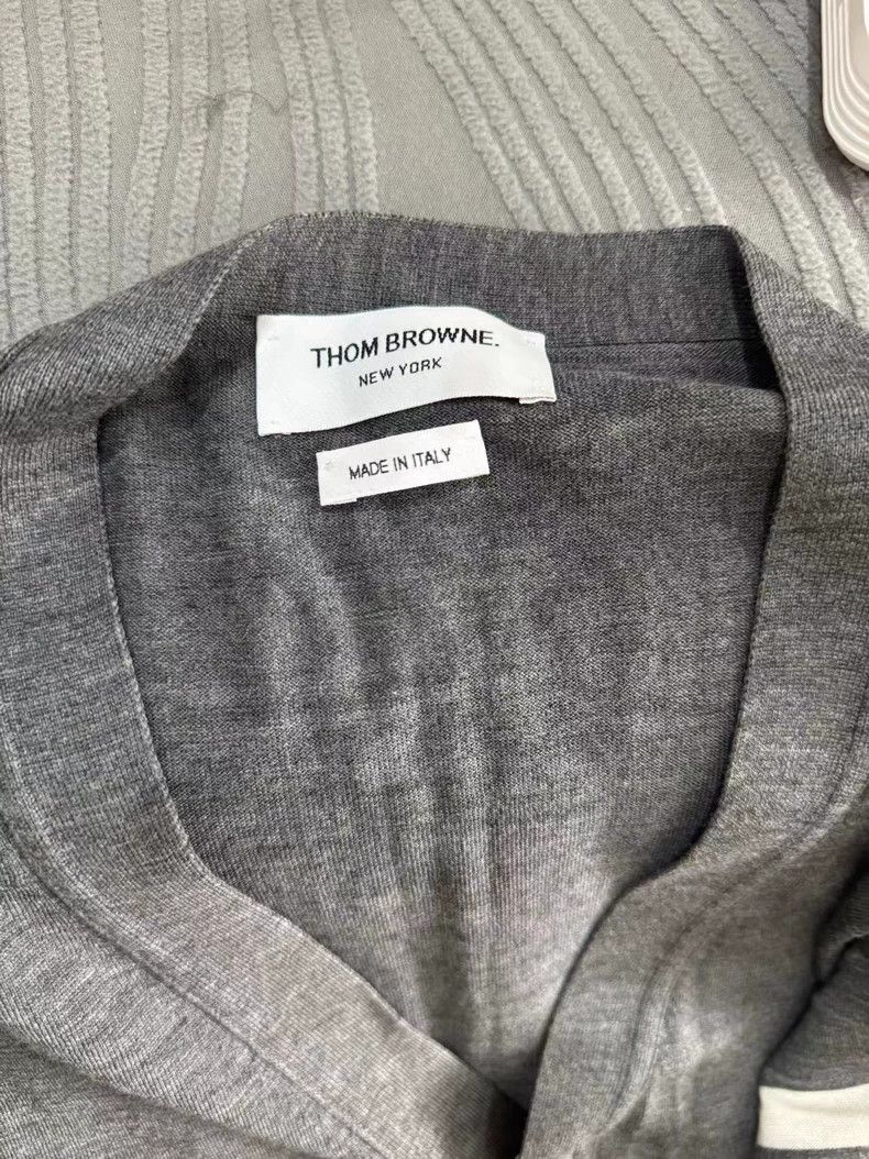 Thom Browne Thom browne Dark gray wool cardigan jacket 2503-Nextarrow Size XS / US 0-2 / IT 36-38 - 2 Thumbnail