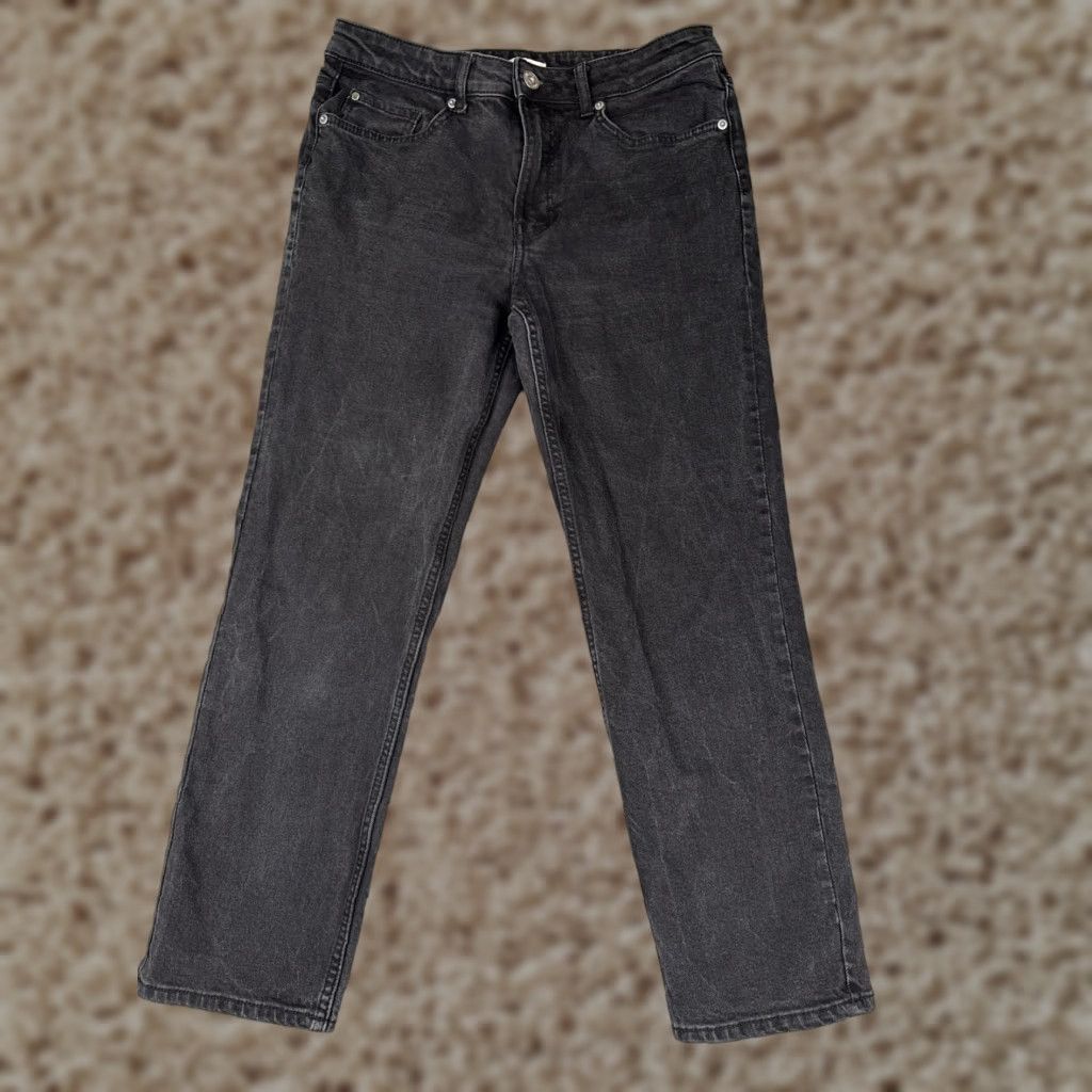 H&M H&M Jeans Women 8 Black High Rise Straight Denim 5-Pocket Zip Button Charcoal Wash Cotton Blend Spandex 29x27 Size 30" / US 8 / IT 44 - 1 Thumbnail