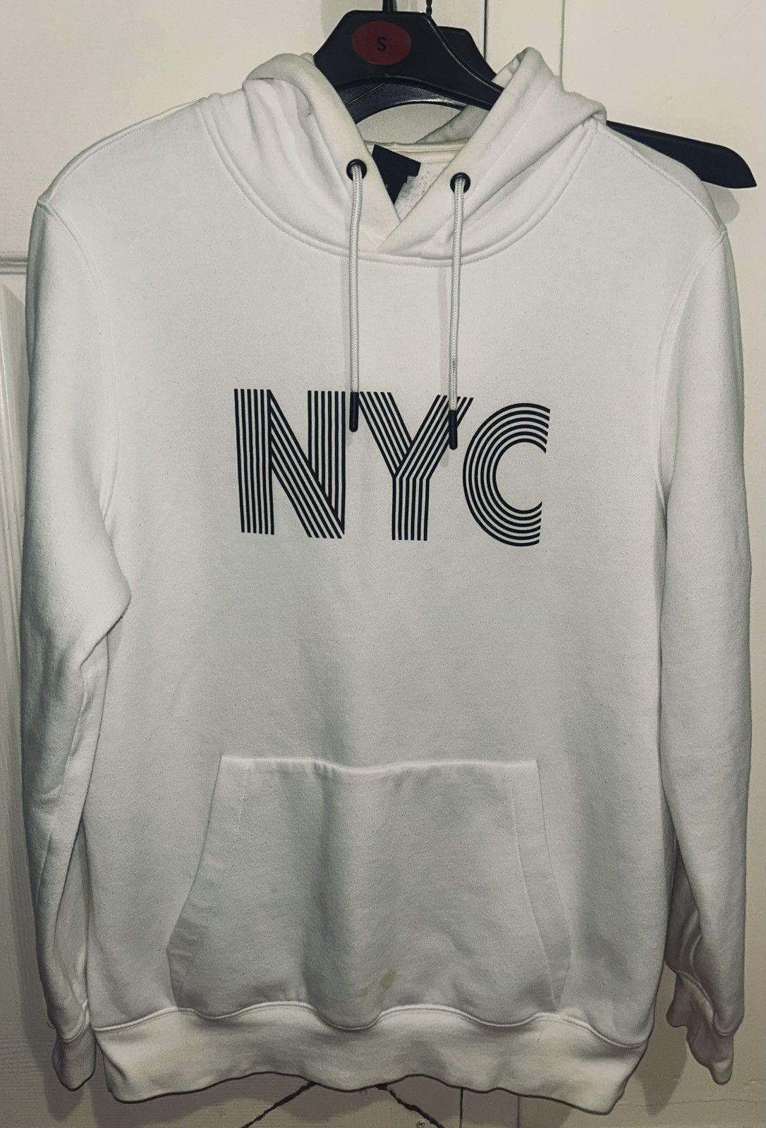 H&M Vintage H&M NYC Hoodie (Sz-small) Like New Buy Now Size US S / EU 44-46 / 1 - 1 Thumbnail