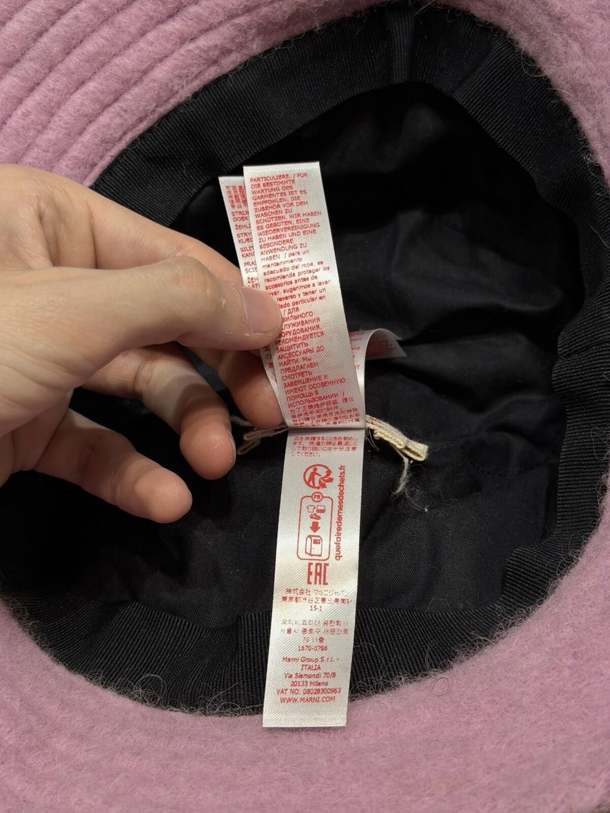 Marni Marni Pink Fur Bucket Hat 100% Authentic (Size Large) Size ONE SIZE - 12 Thumbnail