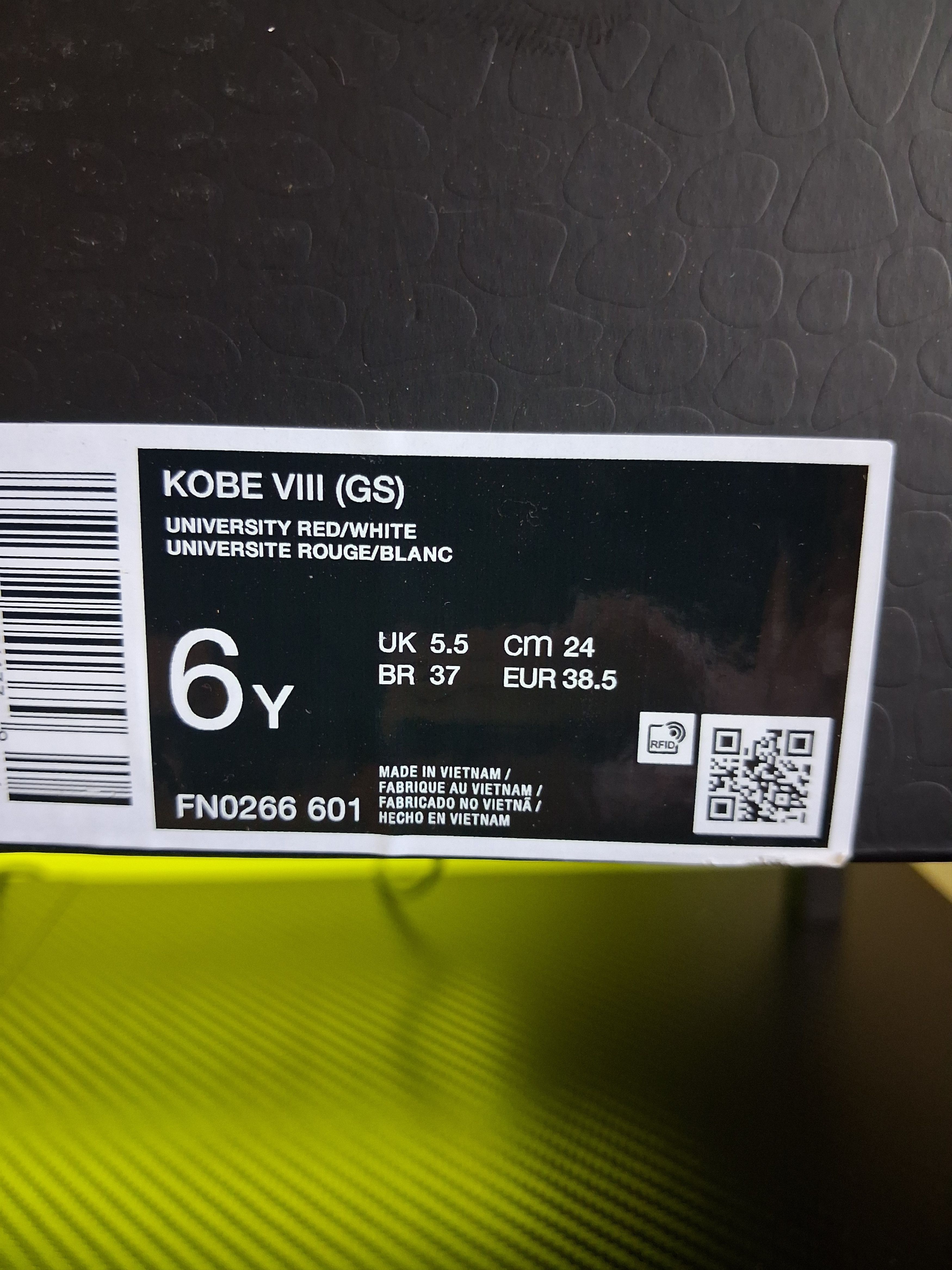 Nike Brand new Kobe 8 Size 6Y women's 7.5 Size US 6 / IT 36 - 12 Thumbnail