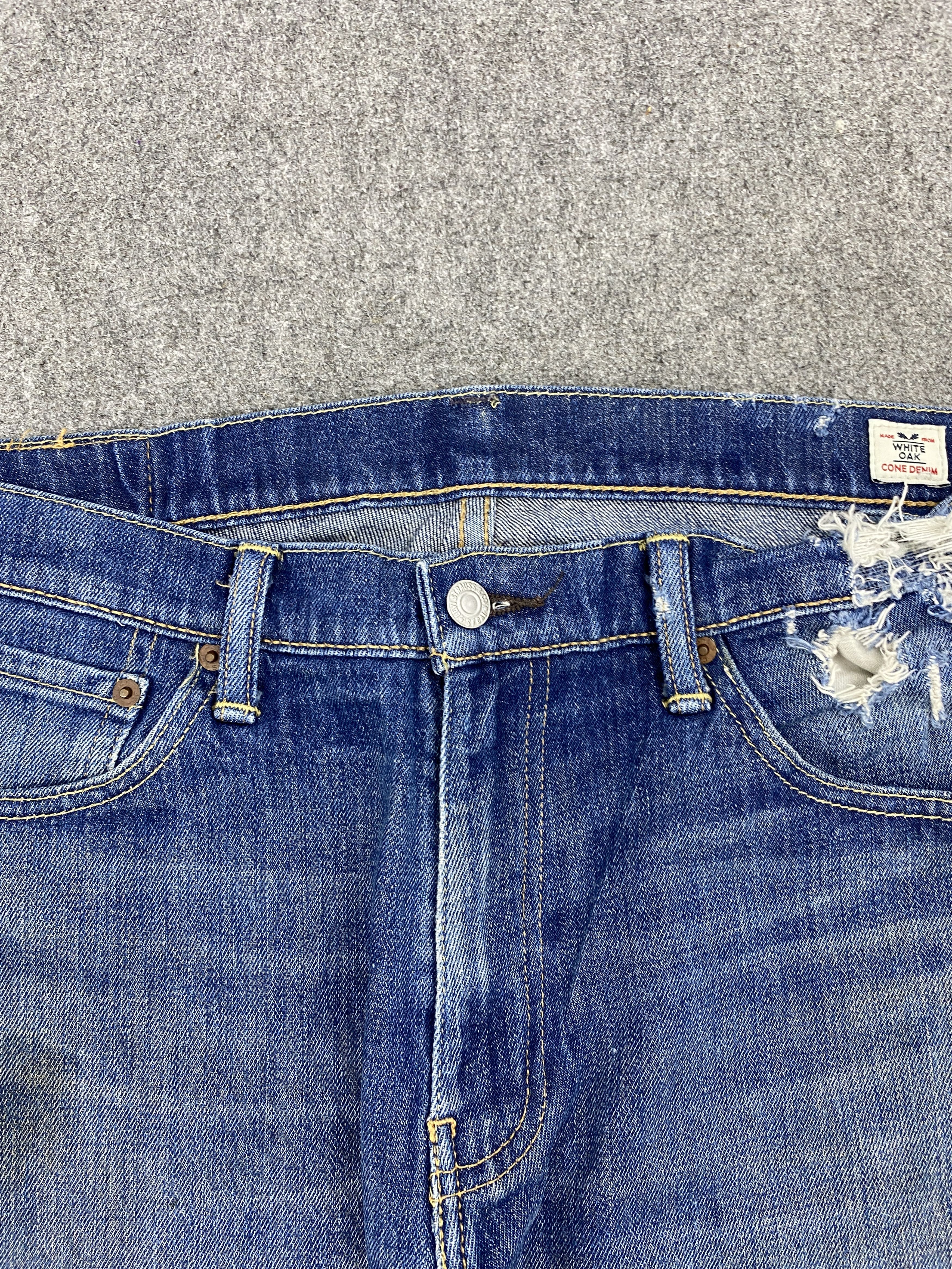 Levi's × Vintage Distressed Vintage Levi's 541 Denim Jeans Size US 34 / EU 50 - 9 Thumbnail