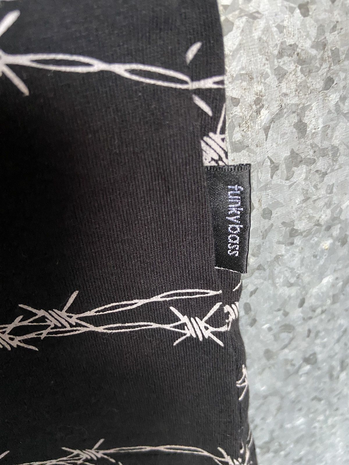 Japanese Brand Funky Boss t shirt Size US L / EU 52-54 / 3 - 6 Thumbnail