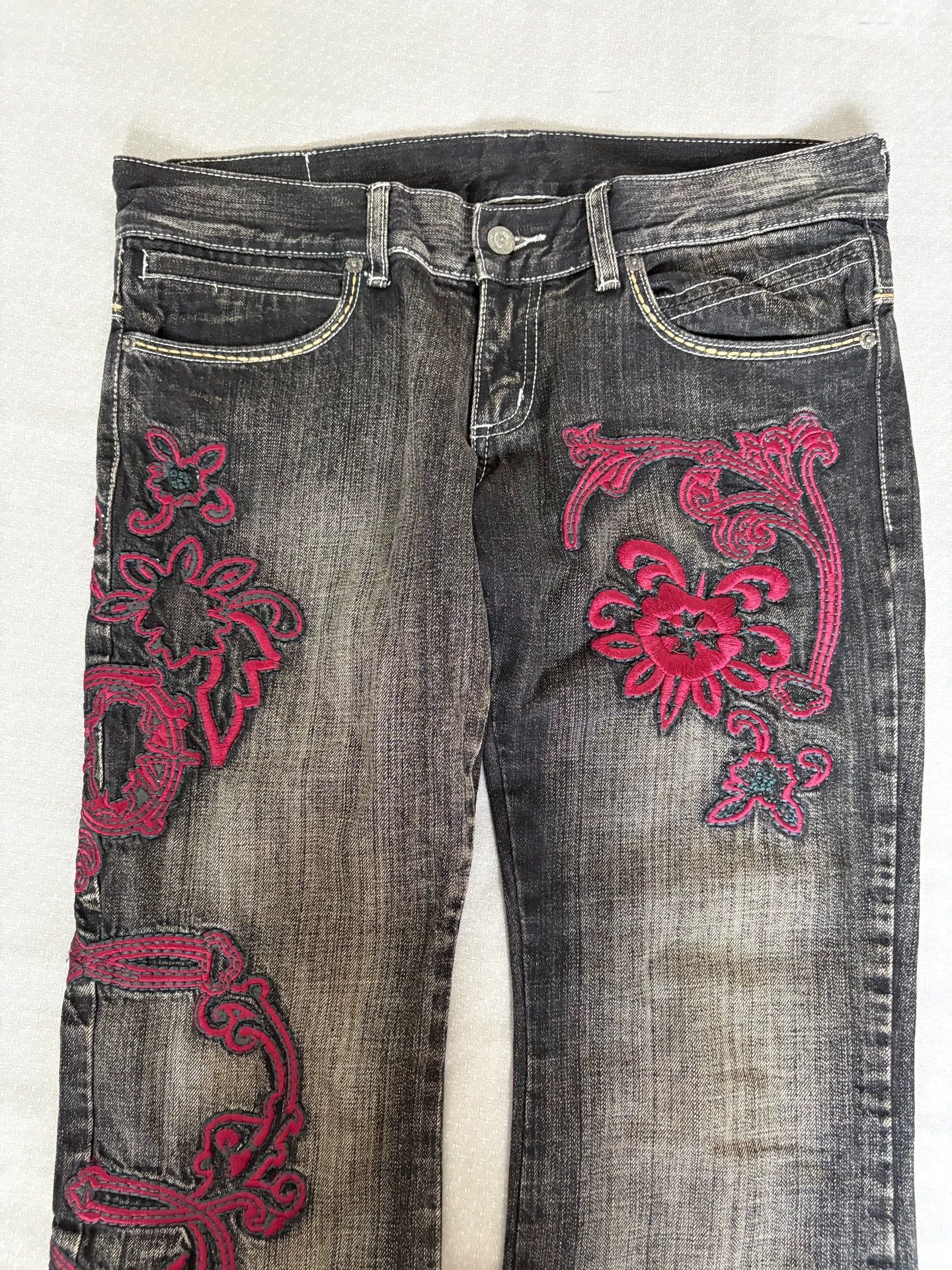 Tornado Mart Tornado Mart Vintage Rare Embroidered Flared Jeans Size 28" / US 6 / IT 42 - 5 Thumbnail