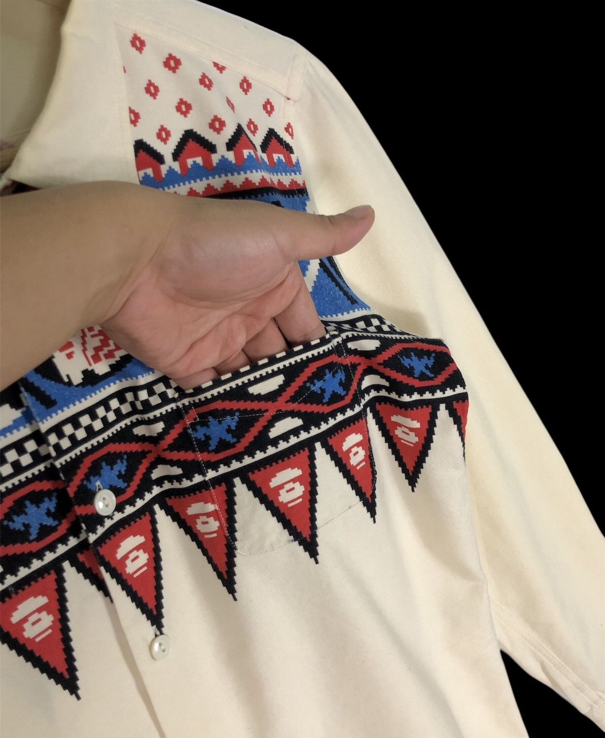 Bape RARE🔥BAPE CLASSIC NAVAJO CODE NATIVE BUTTON UPS Size S / US 4 / IT 40 - 7 Thumbnail