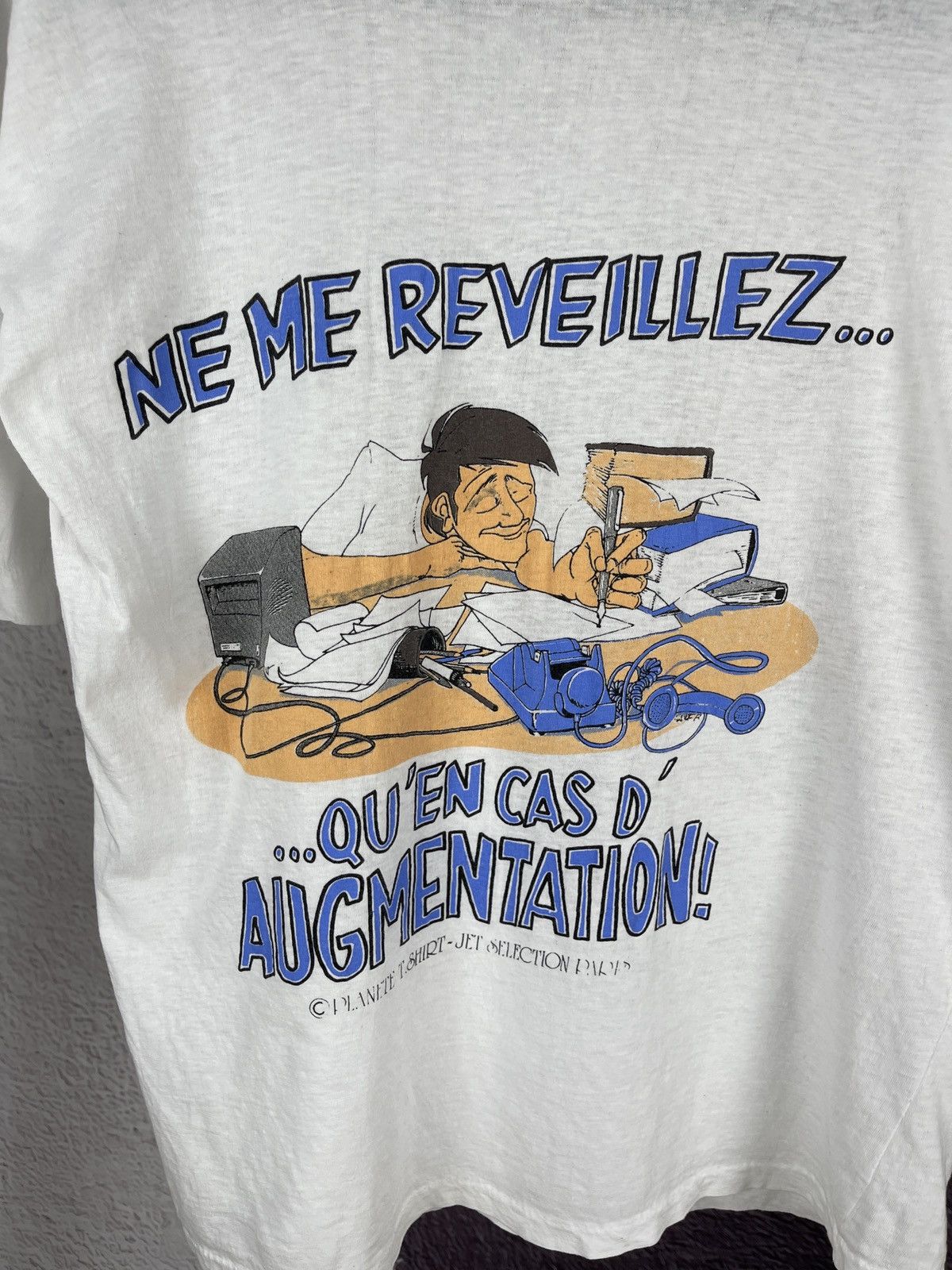 Vintage Vintage 90s Planete T-Shirt “ne me reveillez” tee shirt Size US S / EU 44-46 / 1 - 6 Thumbnail