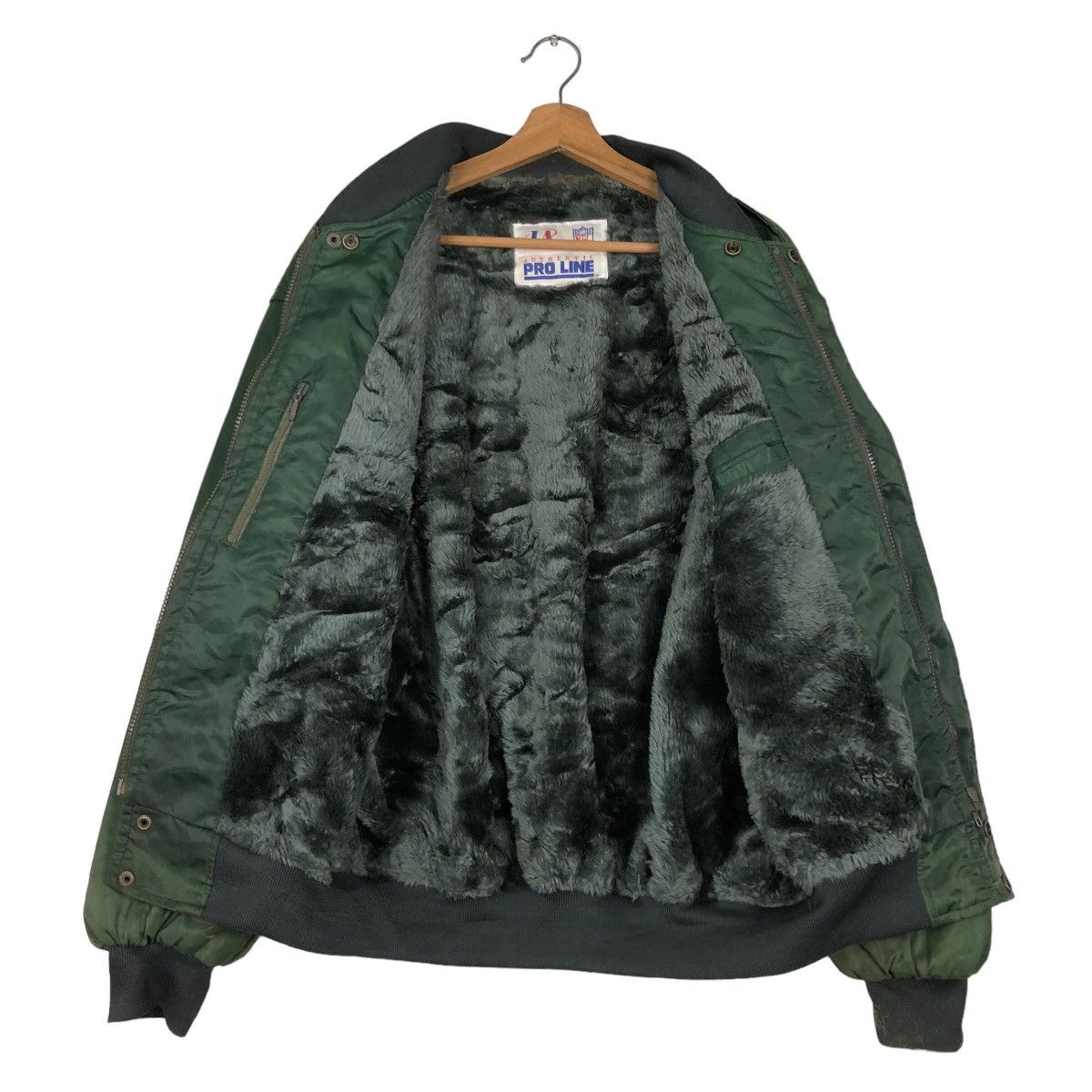 NFL 🔥Vintage Bomber Jacket NFL Authentic Pro Line Shearling Size US XL / EU 56 / 4 - 13 Thumbnail