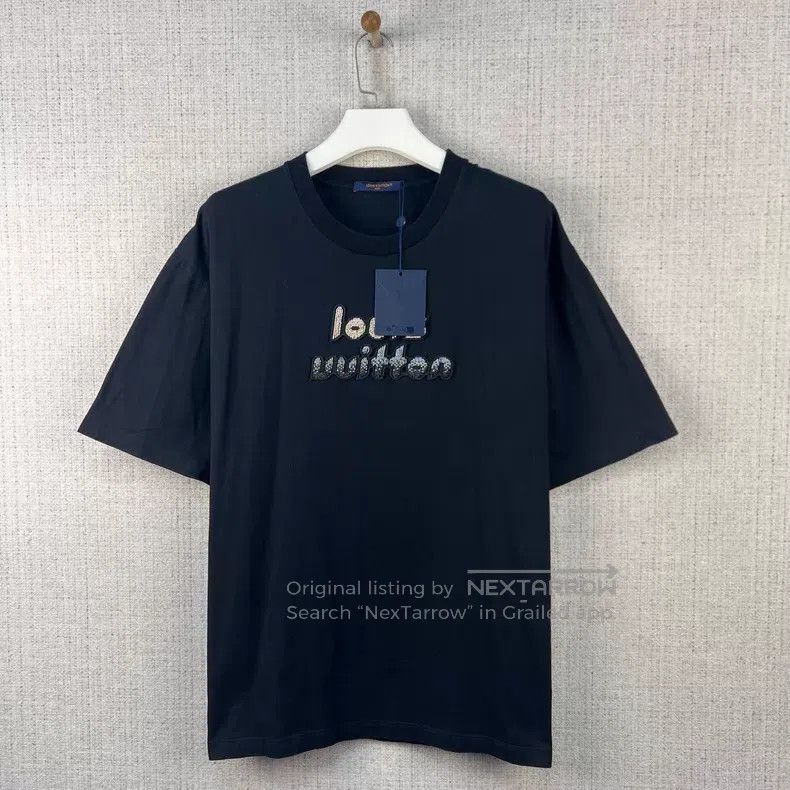 Louis Vuitton Louis Vuitton size 5l FW23 Logo Beaded Embroidered Crew Nec Size US M / EU 48-50 / 2 - 1 Thumbnail