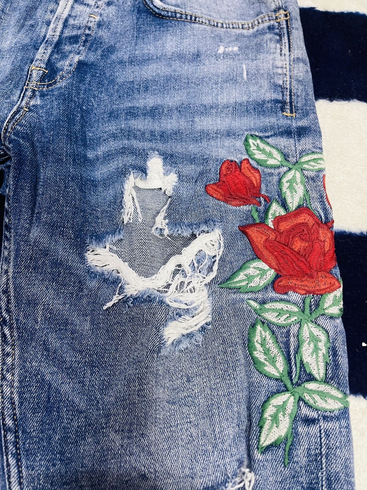 Zara Distressed Zara Man Jeans (11) Size US 28 / EU 44 - 9 Thumbnail
