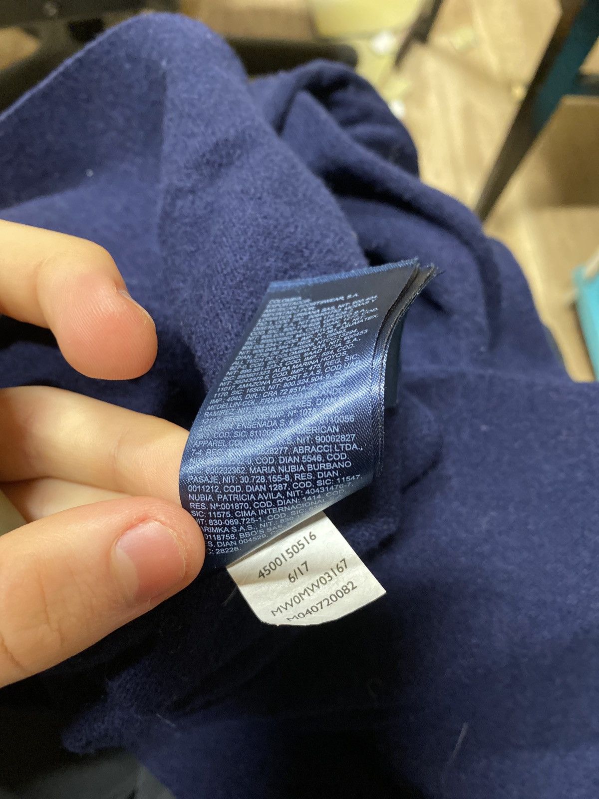 Tommy Hilfiger Vintage Tommy Hilfiger H Sweater Crew Neck Blue Knit Size L Size US L / EU 52-54 / 3 - 9 Thumbnail