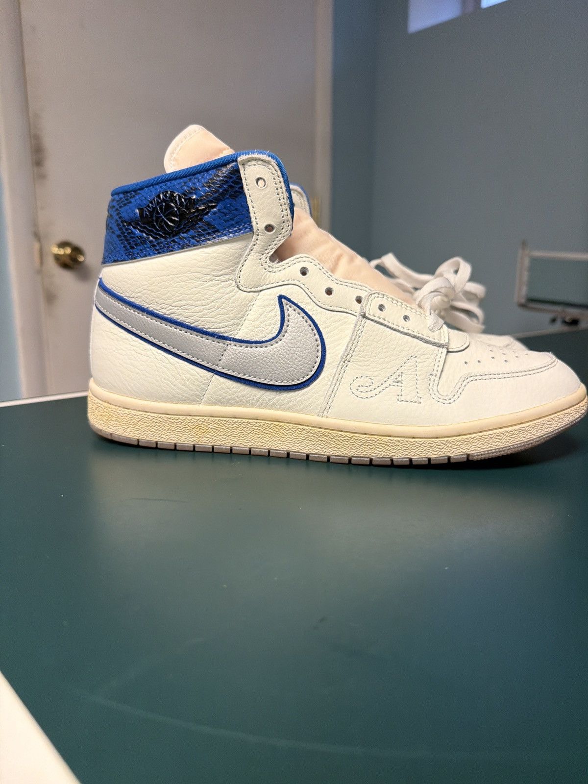 Awake NY × Jordan Brand Awake NY x Jordan AirShip PE SP Size US 11 / EU 44 - 1 Thumbnail
