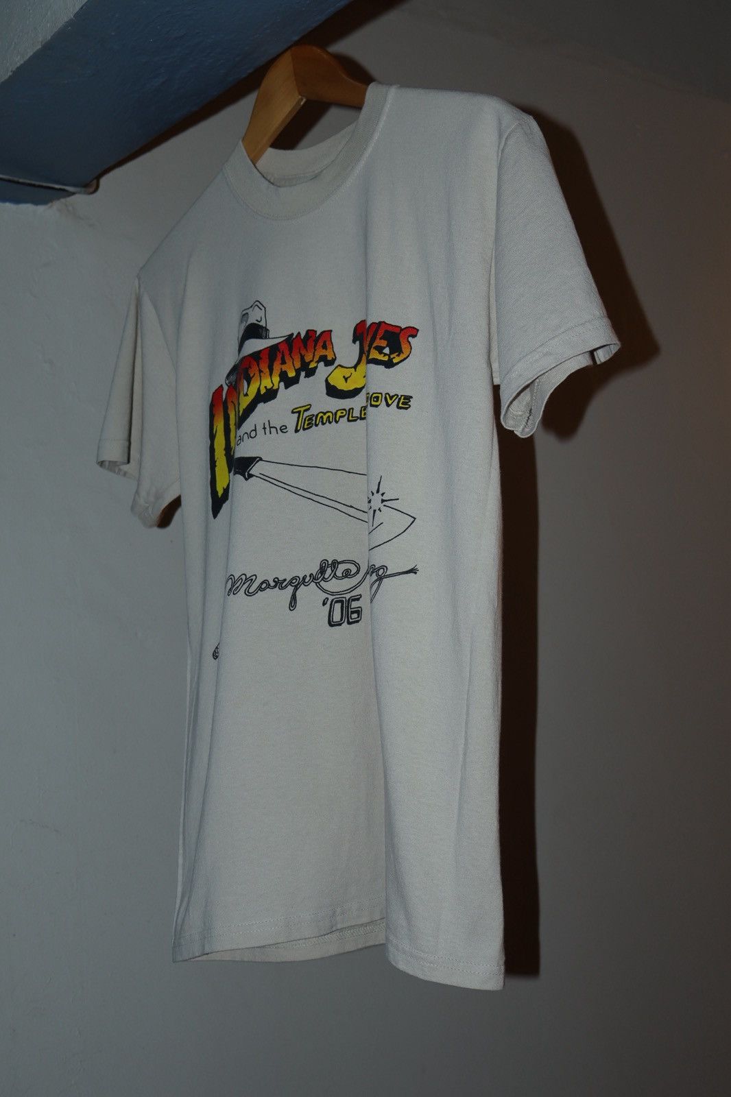 Vintage Vintage 00’s Indiana Jones and the temple of groove Size US S / EU 44-46 / 1 - 7 Thumbnail